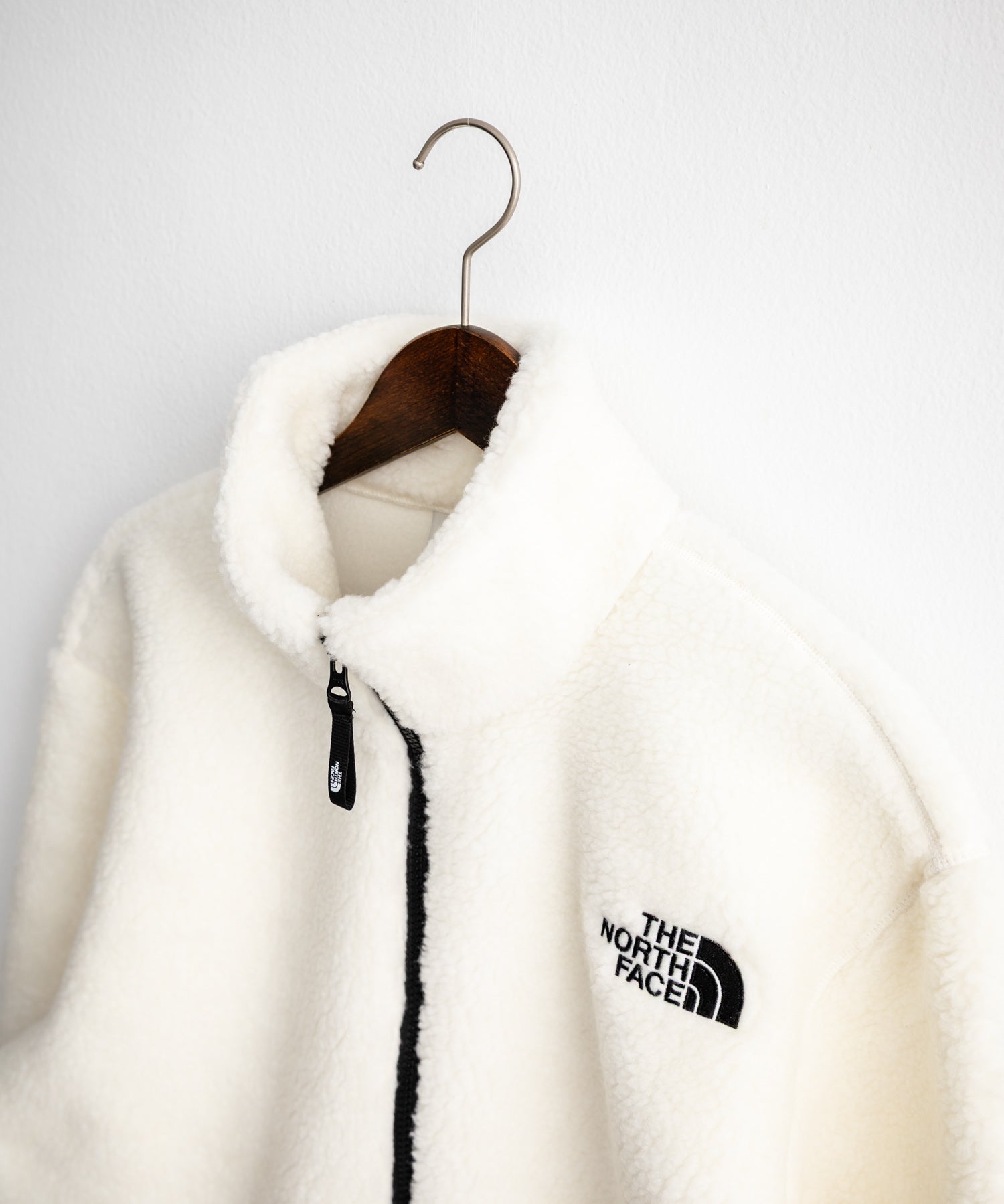 日本未展開モデル THE NORTH FACE ザ・ノースフェイス WHITE LABEL ホワイトレーベル 韓国限定 SHERPA FLEECE JACKET1 オーバーサイズワンポイントロゴ刺繍ボアジャケット 14659