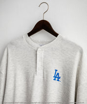 MLB メジャーリーグベースボール オーバーサイズヘンリーネックT/Cワッフルロゴプリント半袖Tシャツ 15531