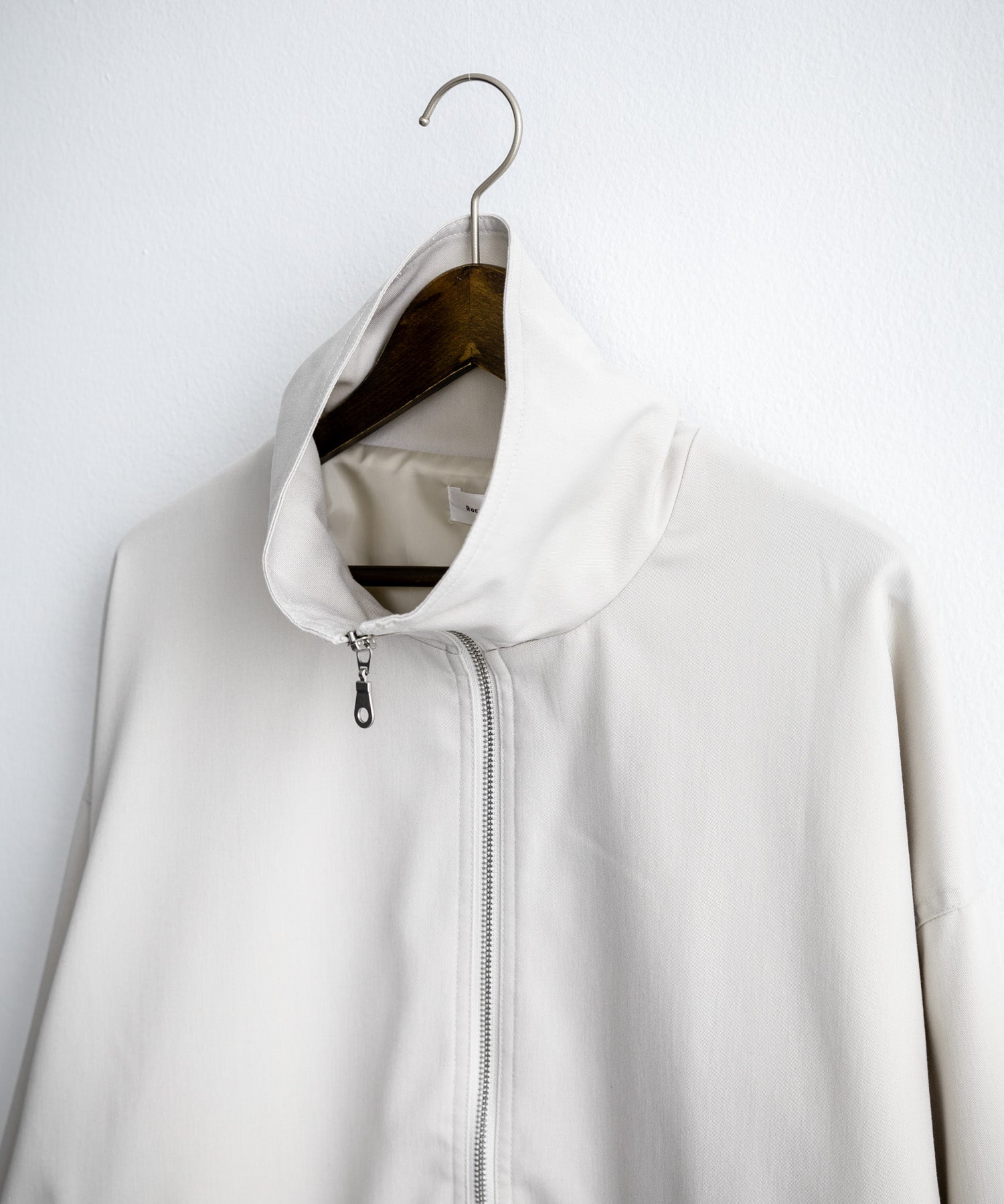 オーバーサイズTRストレッチスタンドカラージャケット ジップアップショートブルゾン 14120