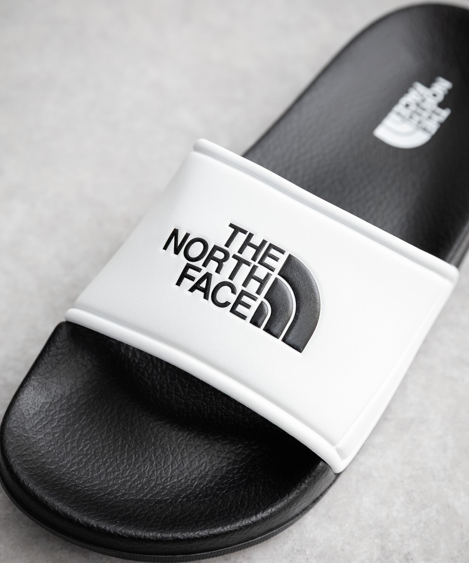 日本未展開モデル WHITE LABEL THE NORTH FACE EPIC SLIDE ロゴスリッパサンダル 16106
