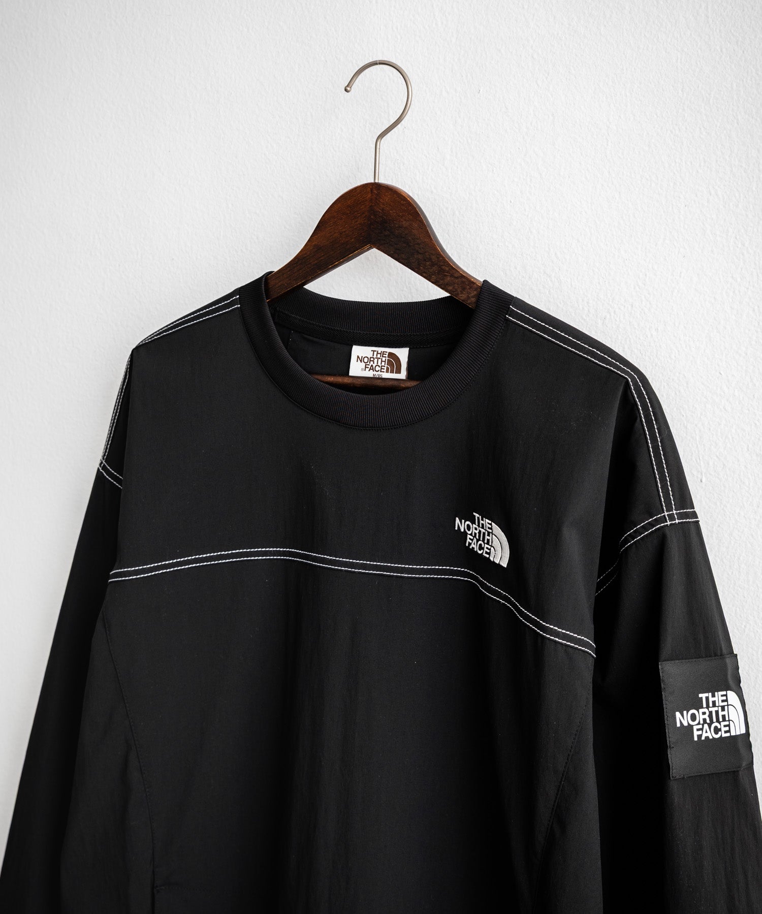 日本未展開モデル THE NORTH FACE ザ・ノースフェイス WHITE LABEL ホワイトレーベル TNF LOGO CREWNECK ワンポイントロゴステッチ長袖カットソー 15434