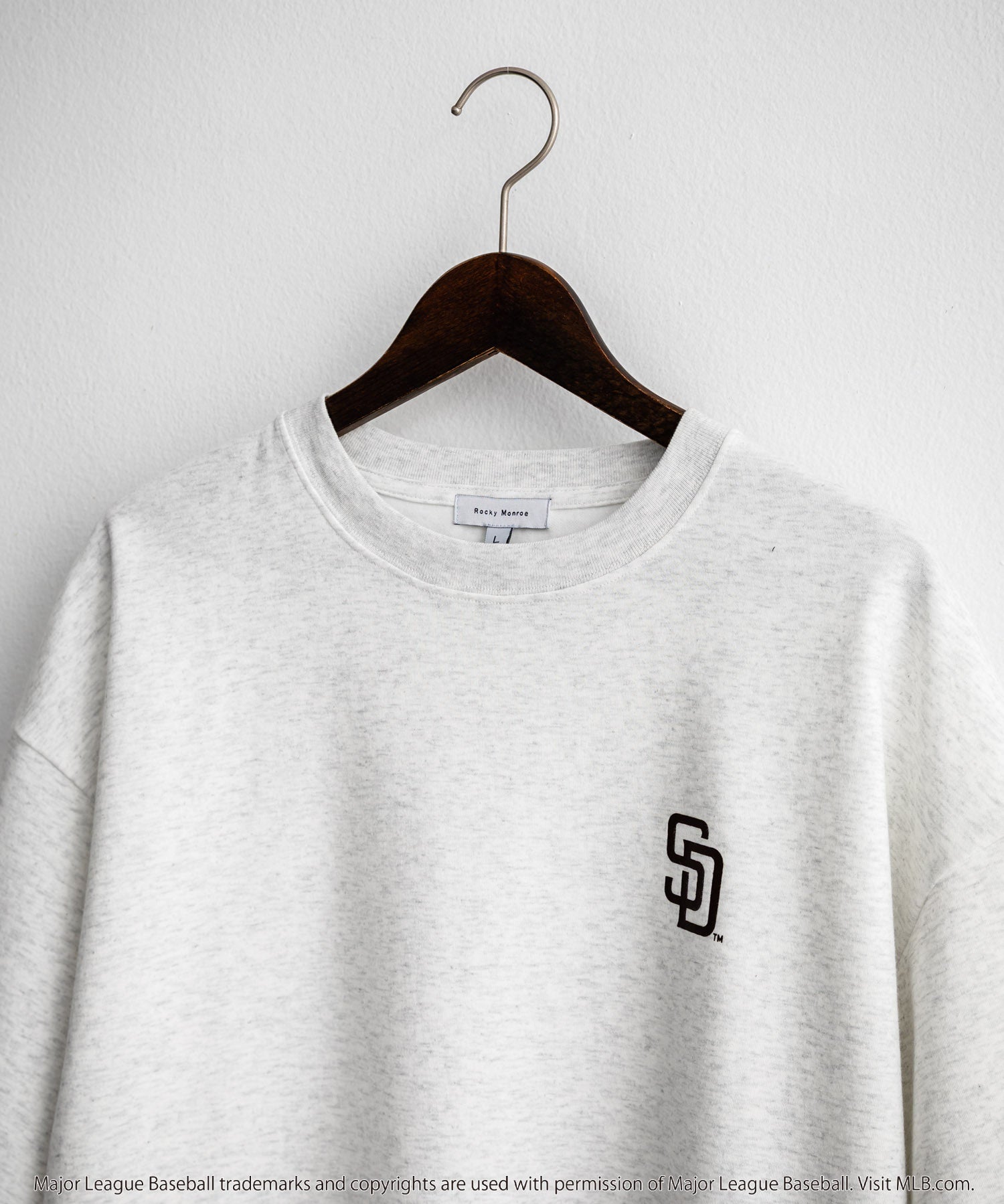 MLB メジャーリーグベースボール 接触冷感UVカットオーバーサイズワンポイントロゴプリント半袖Tシャツ 15530