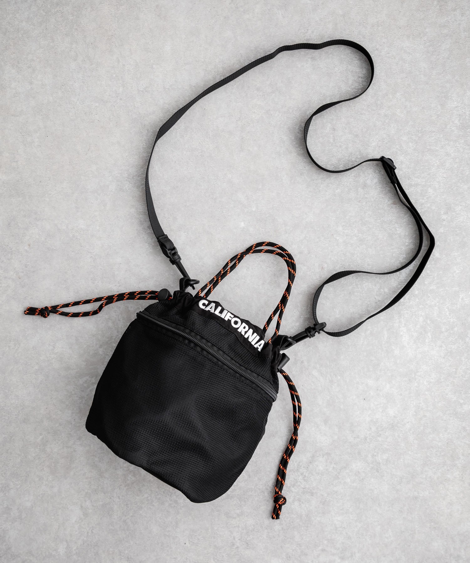 MEI メイ BOTTLE SHOULDER 2WAYドローコードショルダーバッグ/ハンドバッグ 16196