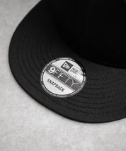 NEW ERA ニューエラ Flat Bill Snapback Cap 9FIFTY フラットバイザーワンポイントフラッグロゴ刺繍ベースボールキャップ 16119