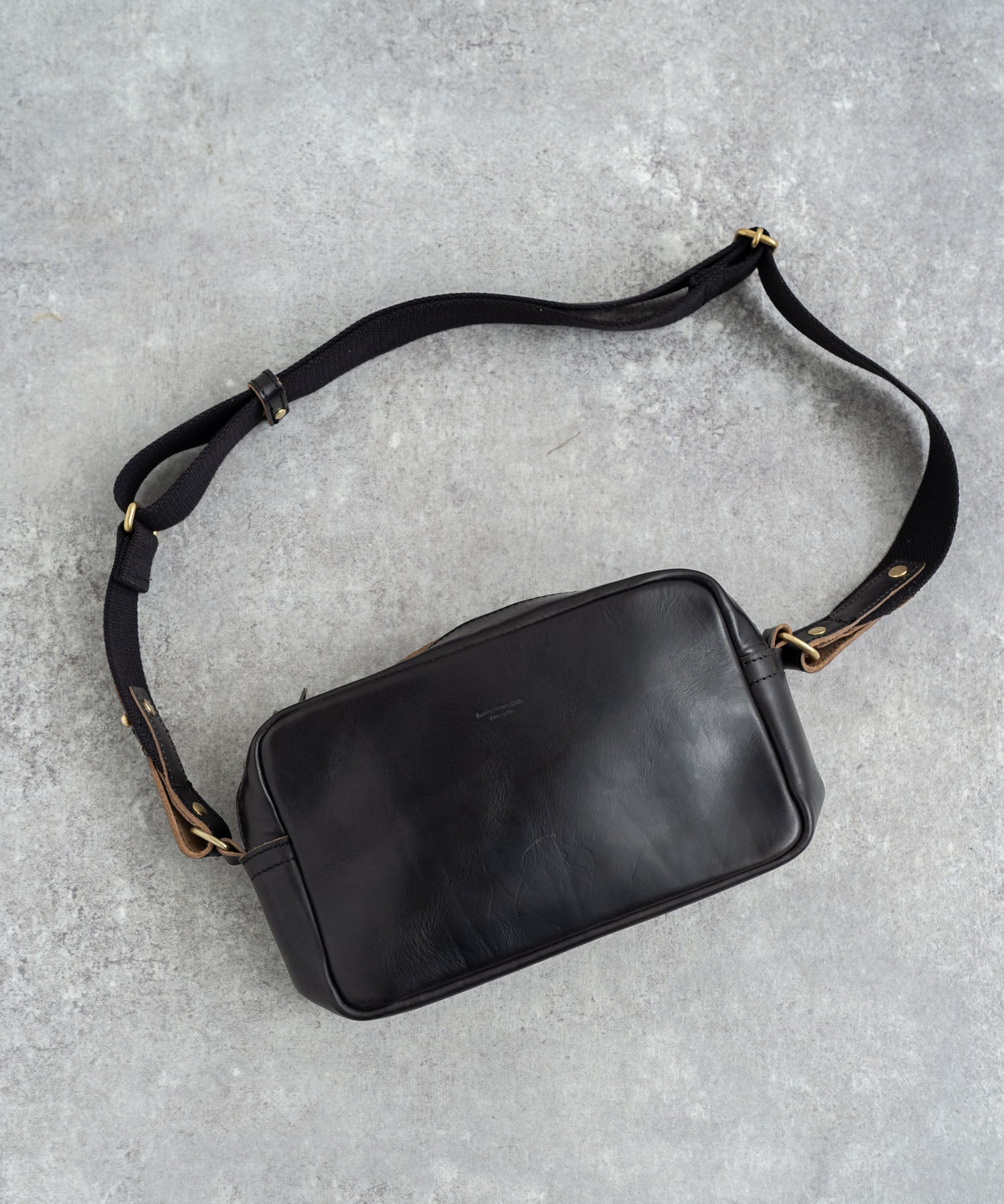 Butler Verner Sails バトラーバーナーセイルズ 日本製 国産牛革スクエアショルダーバッグ JA-1712-2 4065