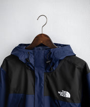 THE NORTH FACE ザ・ノースフェイス ANTORA JACKET DRYVENTオーバーサイズワンポイントロゴアントラジャケット/マウンテンパーカー 16366