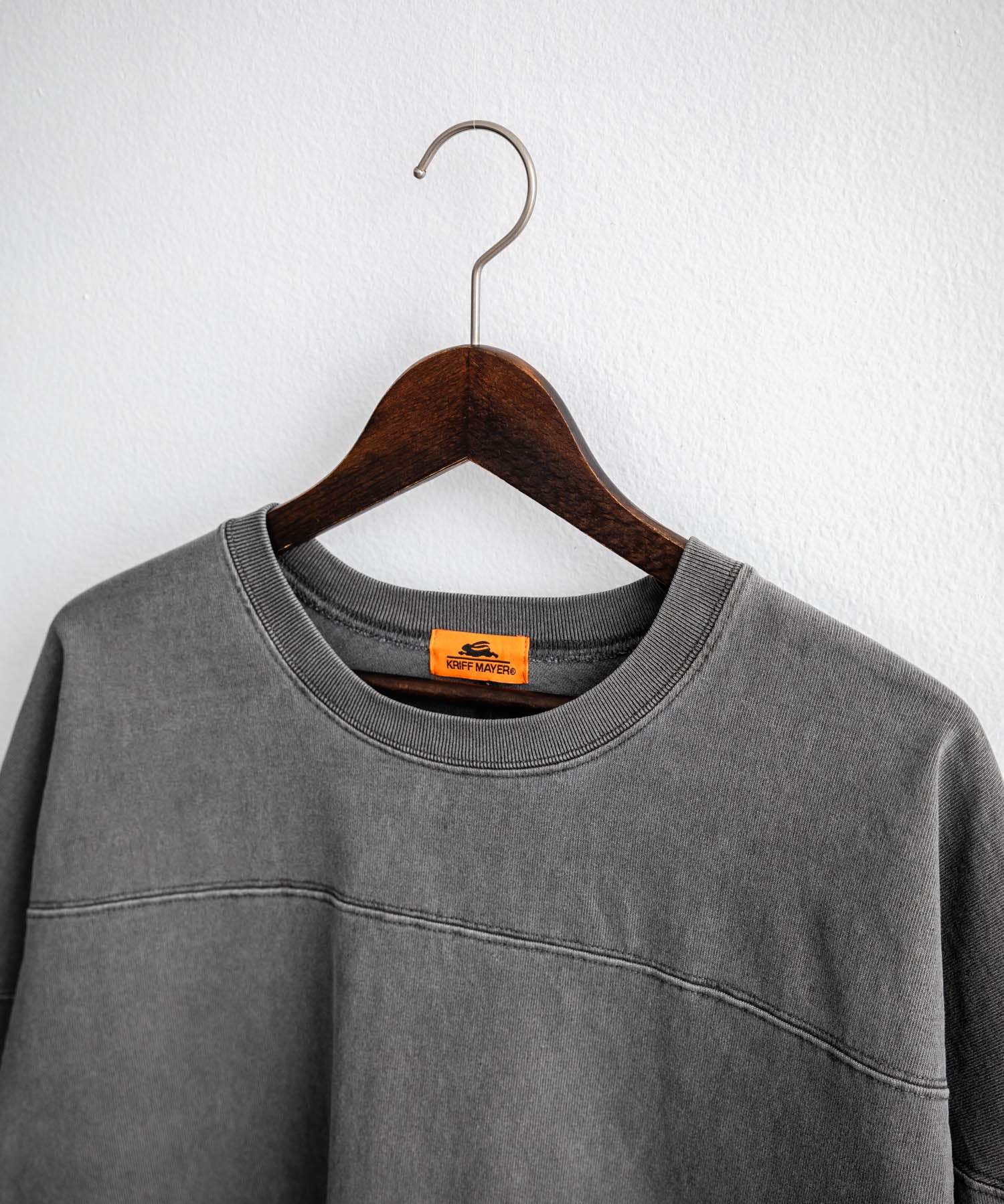 KRIFF MAYER クリフメイヤー オーバーサイズ ヘビーオンス天竺 ピグメント加工 フットボール七分袖Tシャツ 2435808