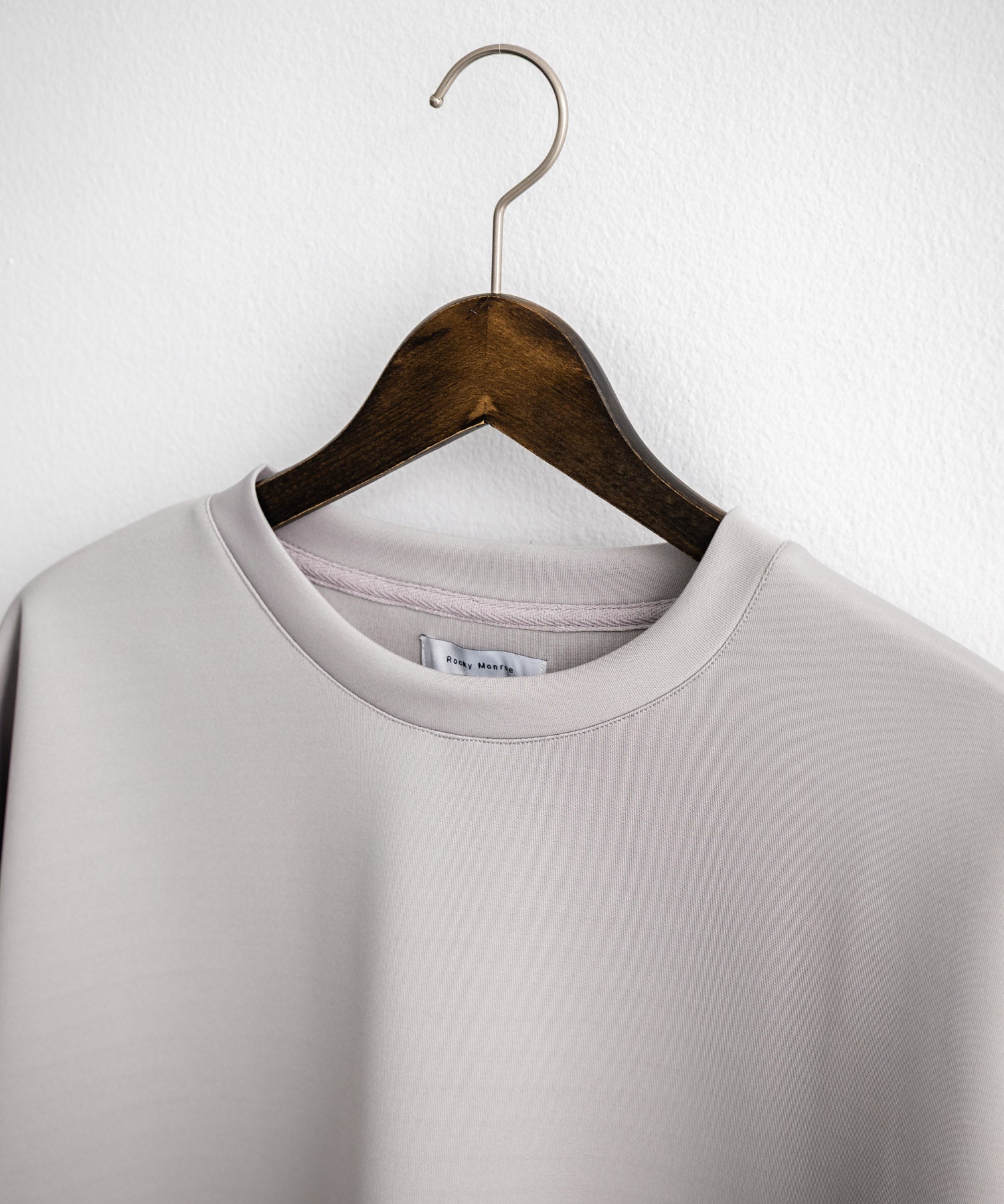 接触冷感 オーバーサイズサイドスリットダンボール半袖クルーネックTシャツ