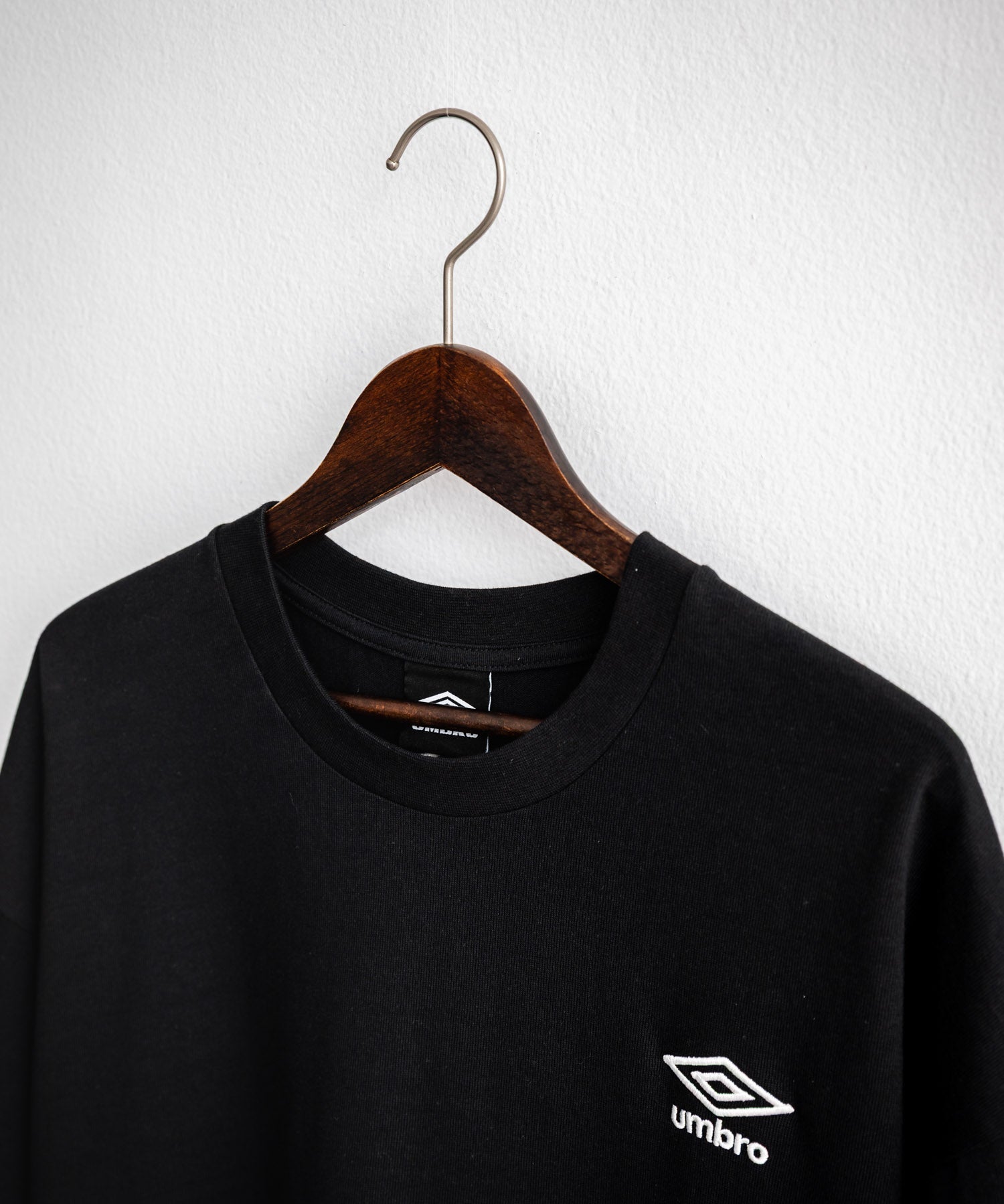 UMBRO アンブロ 別注コラボ オーバーサイズワンポイントロゴ刺繍クルーネック半袖Tシャツ