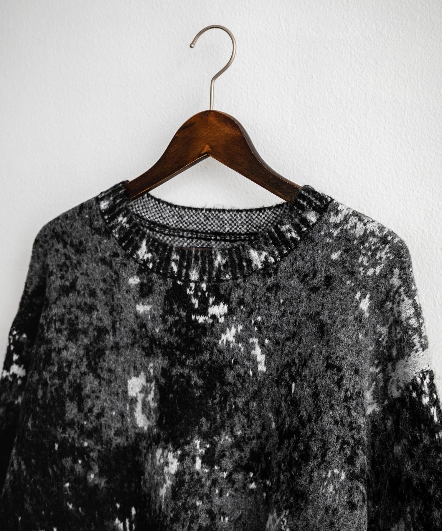 オーバーサイズ5Gジャガード編みアブストラクト柄クルーネックニットセーター 15193