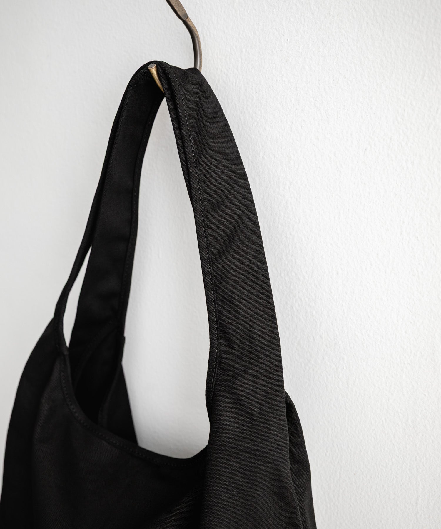 THE NORTH FACE TRIG BAG ワンポイントロゴショルダートートバッグ A4収納可能 16016