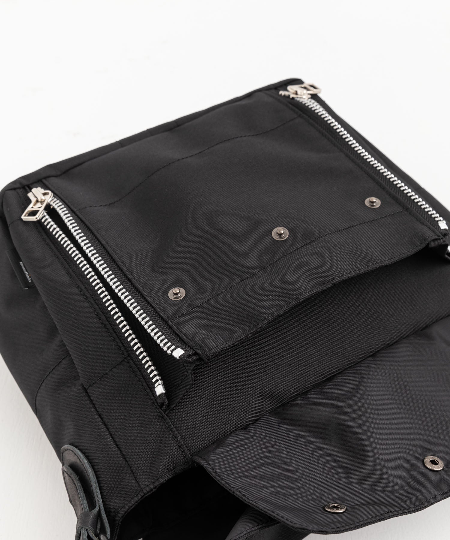 Butler Verner Sails バトラーバーナーセイルズ 日本製 国産 コーデュラ10ファスナーショルダー JA-2825 13145