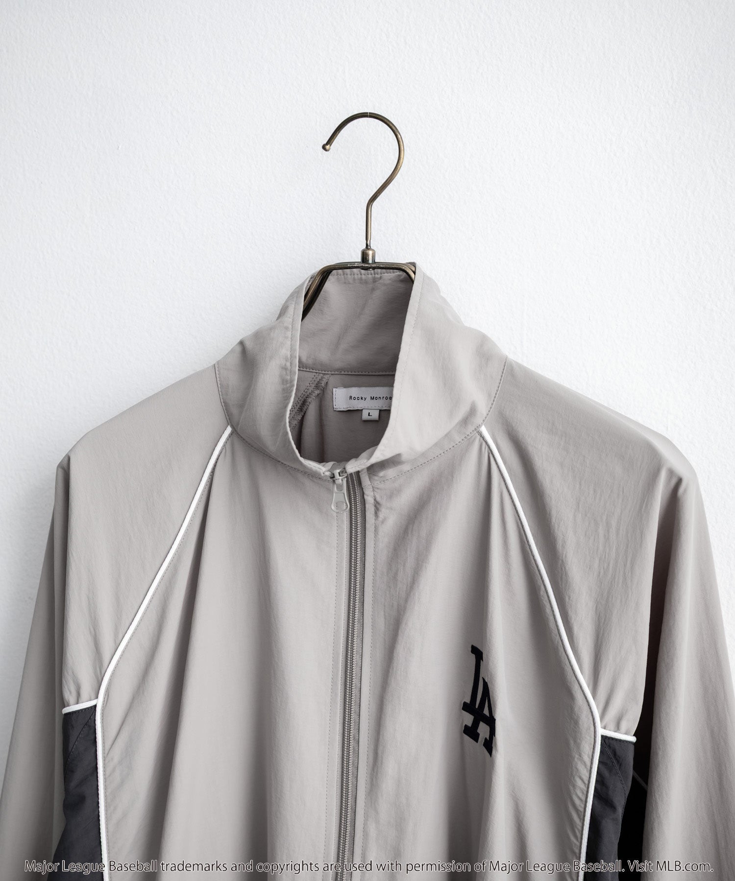 MLB メジャーリーグベースボール NYY LAD SD 別注 オーバーサイズ ナイロントラックジャケット/ワンポイントロゴ刺繍スタンドネックブルゾン 16321