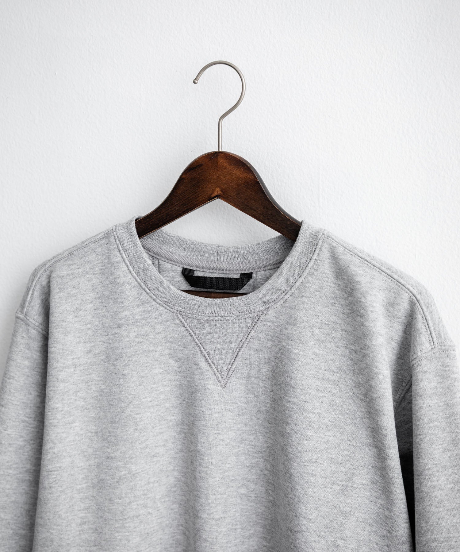 Carhartt カーハート MIDWEIGHT CREW NECK SWEAT/オーバーサイズ裏起毛ワンポイントロゴ長袖トレーナー 16474