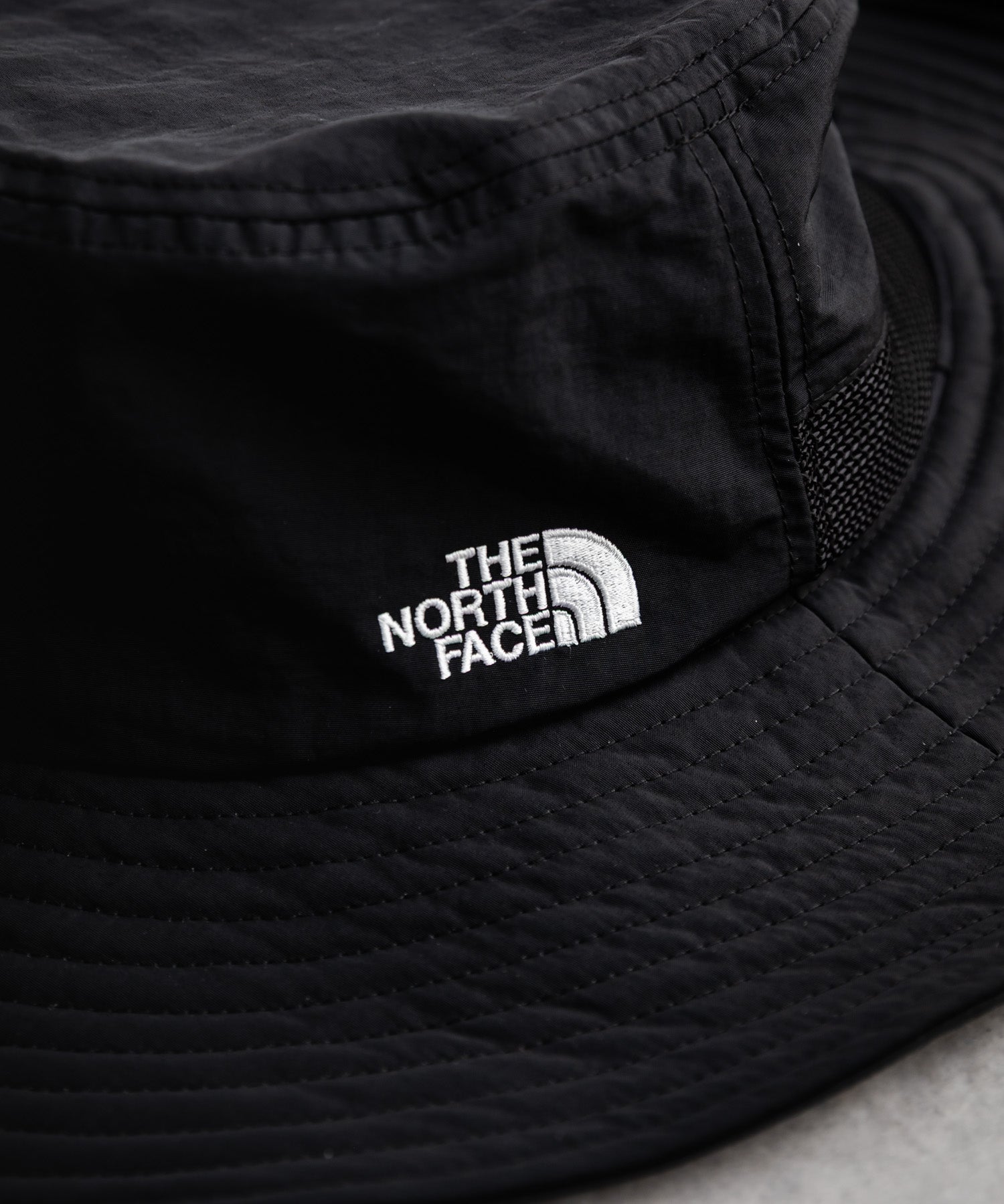 THE NORTH FACE ザ・ノースフェイス TNF LIGHT SHIELD HAT 接触冷感 取り外し可能 日除けサンシェード付きアドベンチャーハット/サファリハット 16137