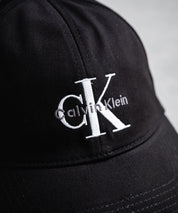 Calvin Klein カルバンクライン LOGO TWILL CAP ワンポイントロゴ刺繍6パネルベースボールキャップ 15931
