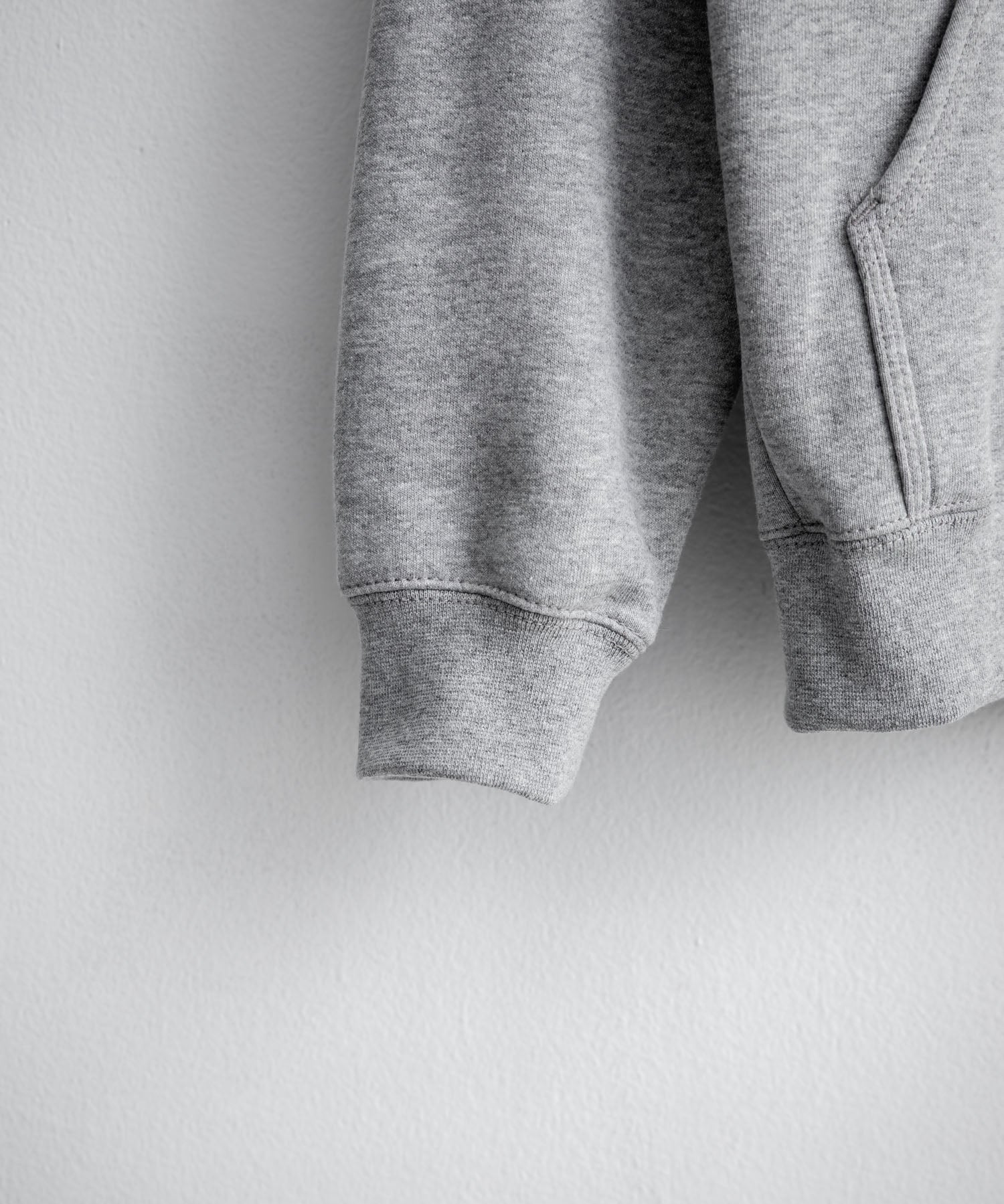 Carhartt カーハート MIDWEIGHT HOODED SWEAT/オーバーサイズ裏起毛ワンポイントロゴ長袖プルオーバーパーカー 16473