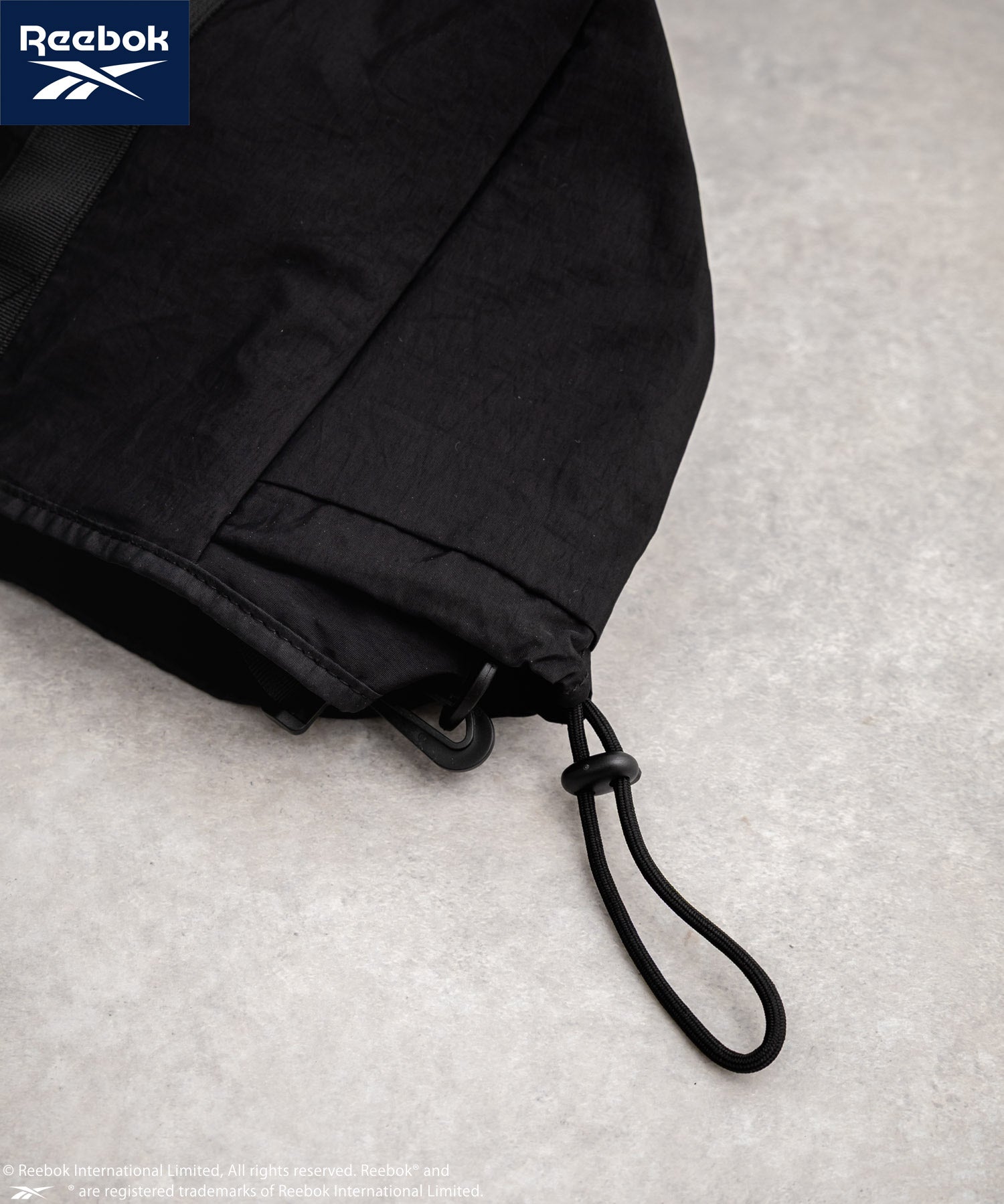 Reebok ドローストリングロゴ刺繍2WAYショルダートートナイロンバッグ 14842