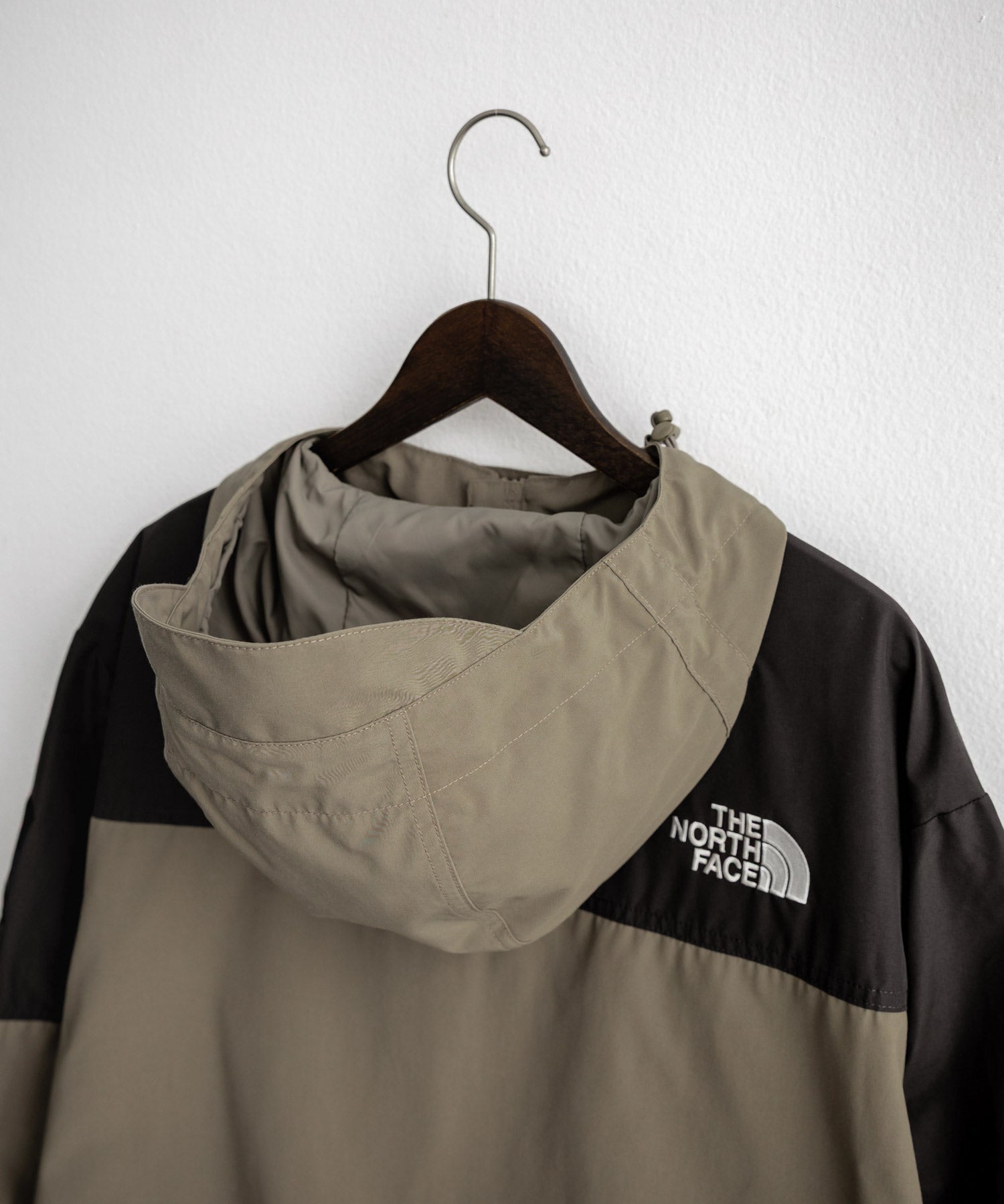 日本未展開モデル THE NORTH FACE WHITE LABEL RANGER JACKET オーバーサイズロゴ刺繍マウンテンパーカー 14536