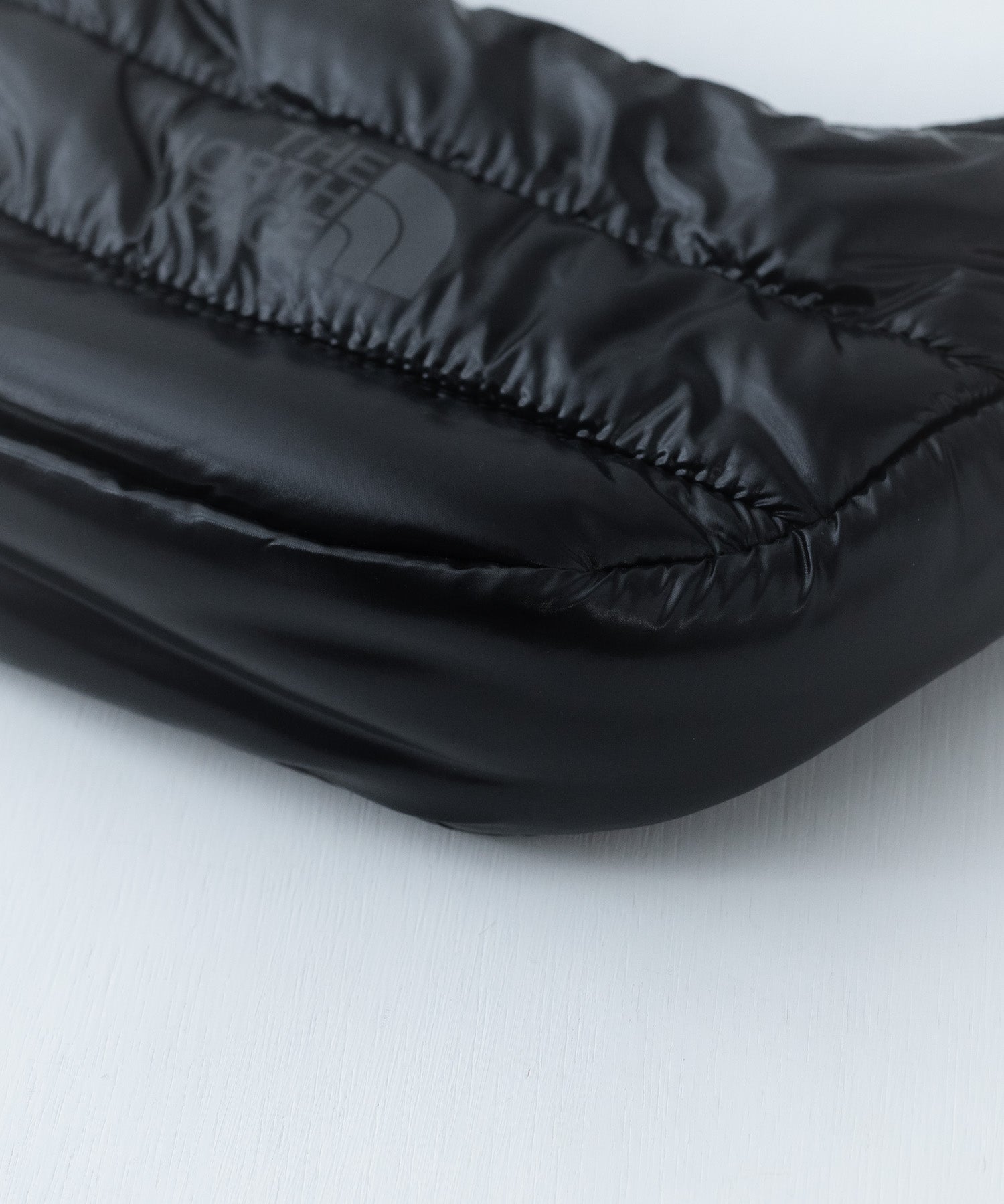 日本未展開モデル WHITE LABE THE NORTH FACE NEW HOBO BAG MINI 2WAYキルティングショルダーハンドミニバッグ 15362