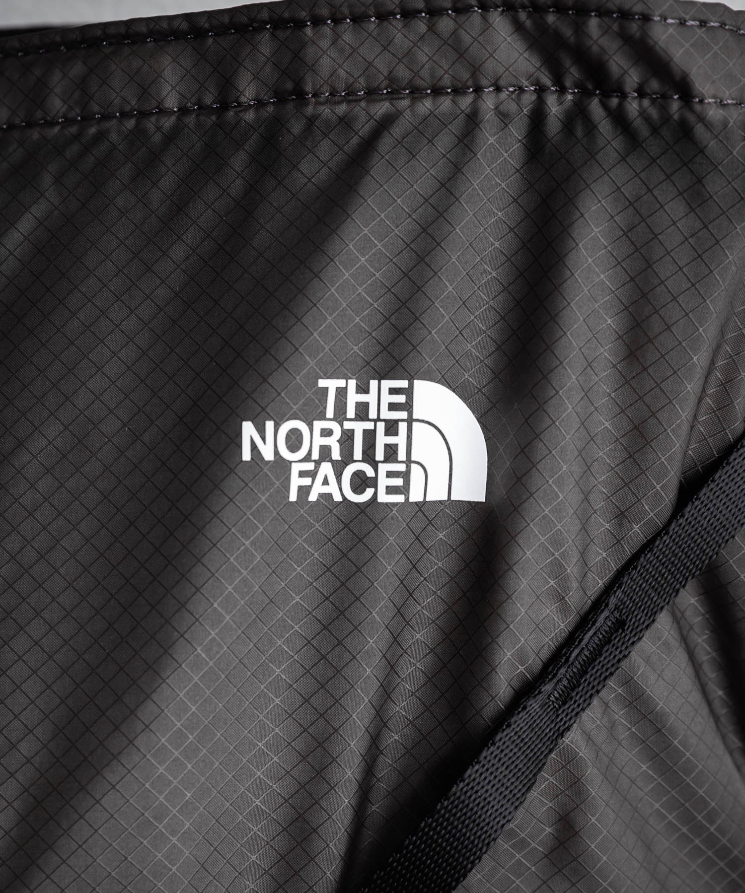 THE NORTH FACE ザ・ノースフェイス ULTRA-Z SHOULDER BAG M コーデュラナイロンショルダーバッグ/トートバッグ 16613