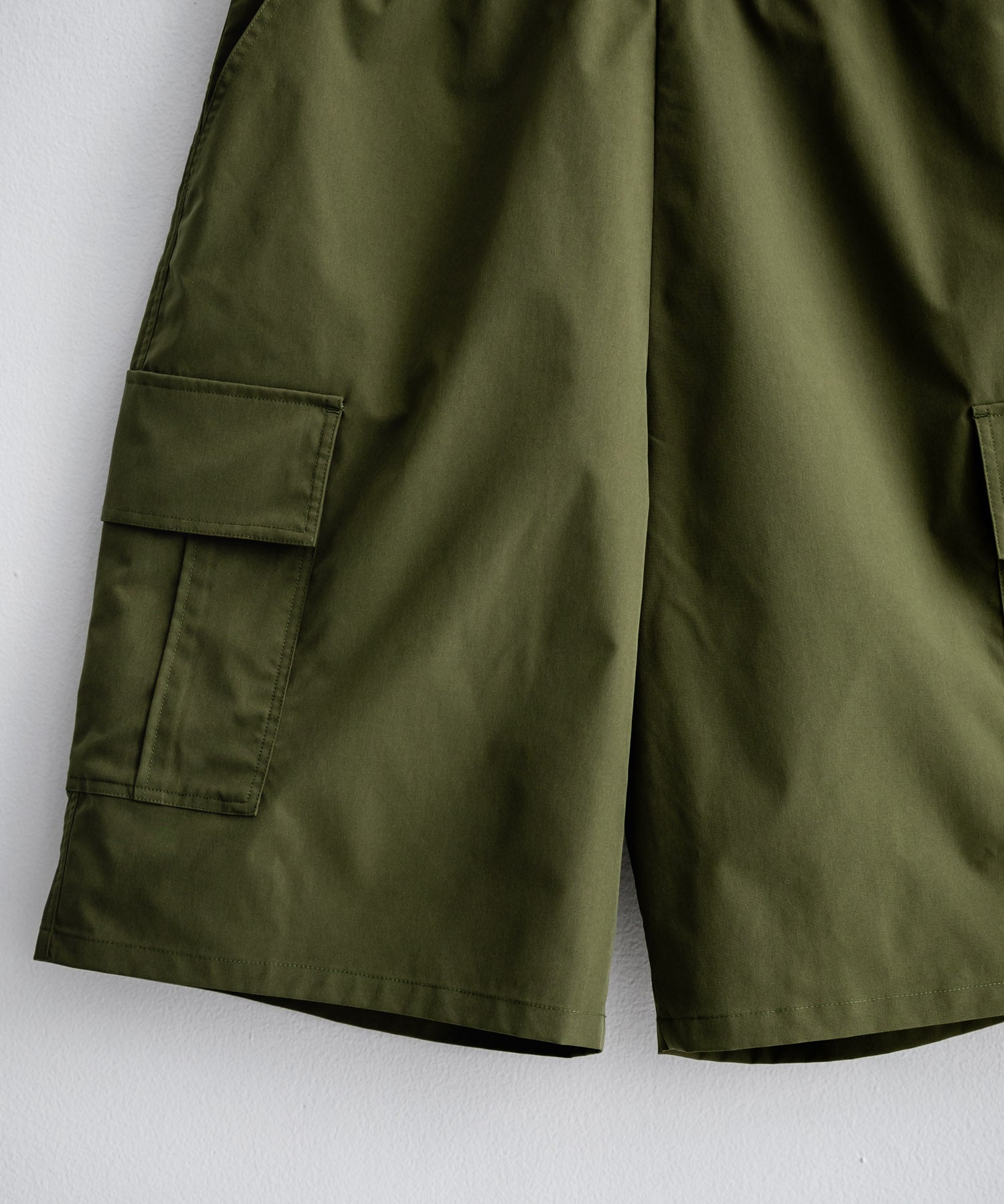 ワイドカーゴイージーハーフパンツ 15579