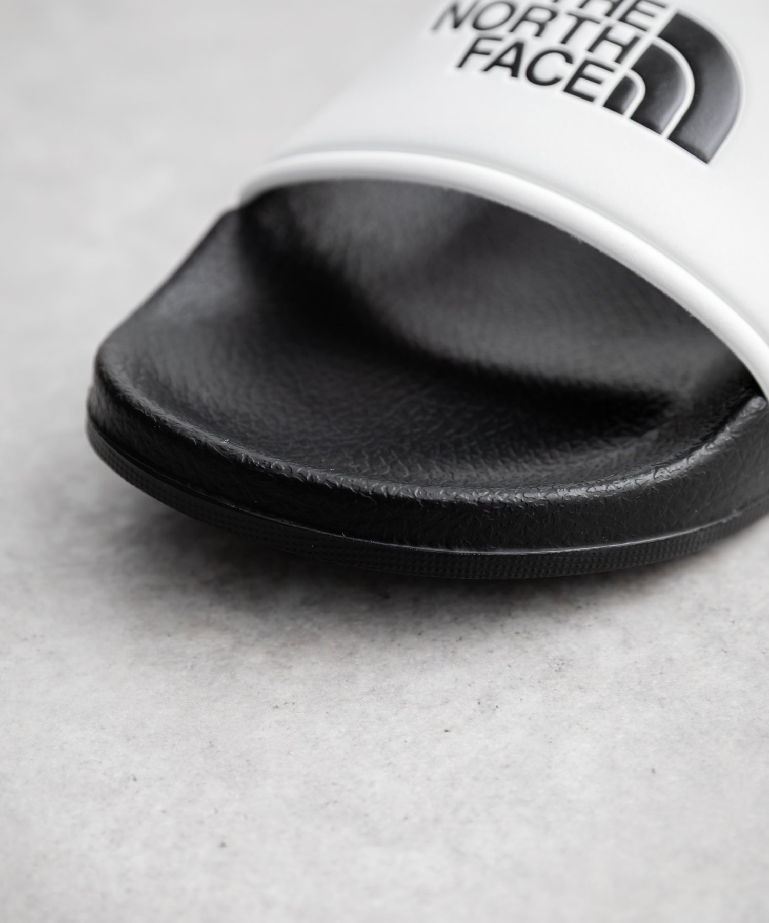 日本未展開モデル WHITE LABEL THE NORTH FACE EPIC SLIDE ロゴスリッパサンダル 16106