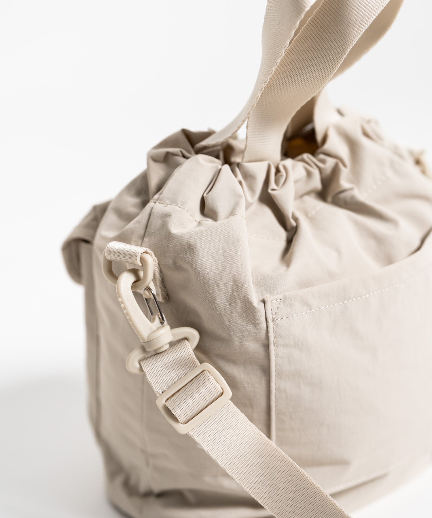 THE NORTH FACE ザ・ノースフェイス BREEZE BUCKET BAG 巾着型ショルダーバッグ/ハンドバッグ 15875