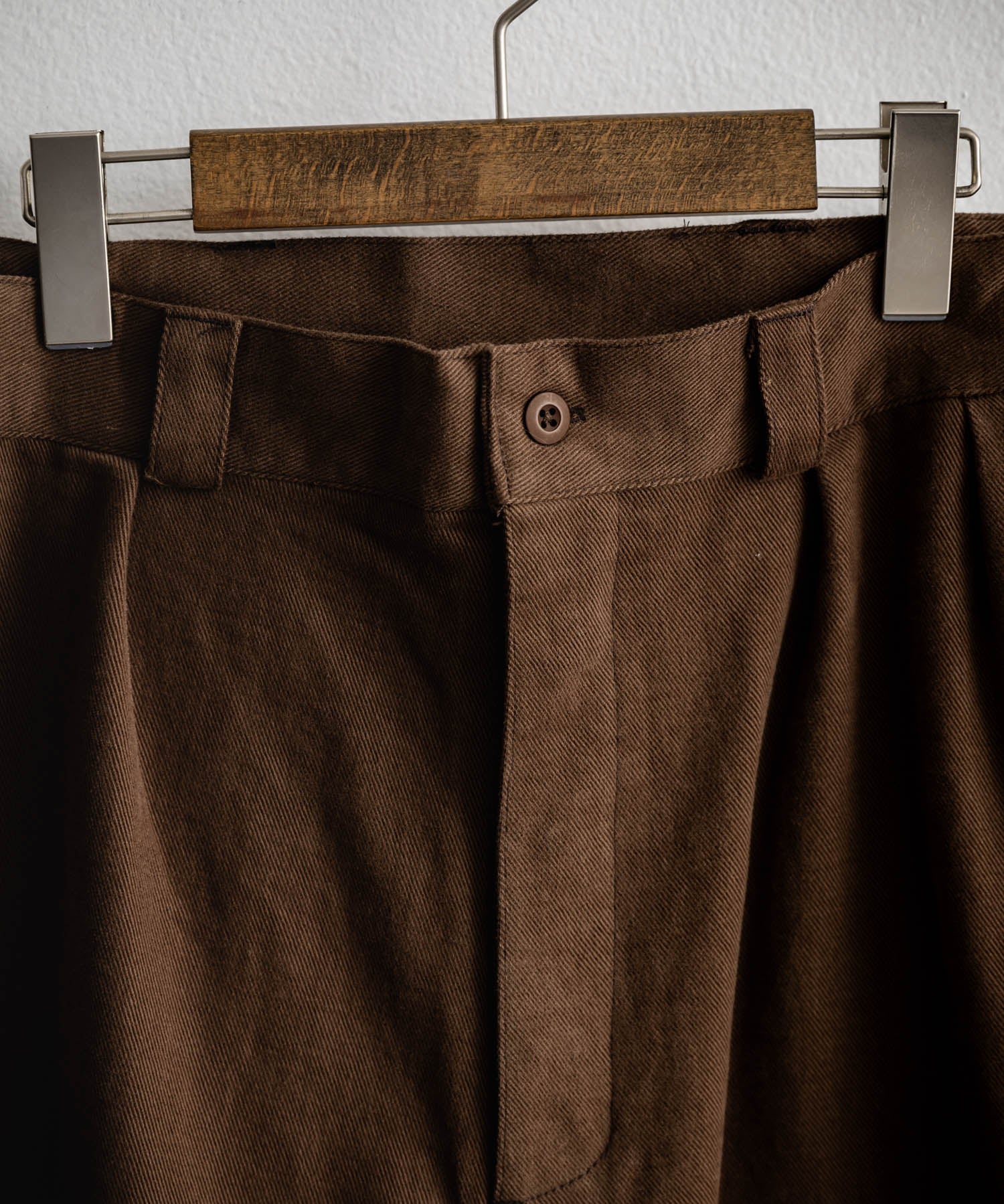 KRIFF MAYER クリフメイヤー メモリアルグラフィックプリントレタリング2タックワークパンツ 2515112 14829