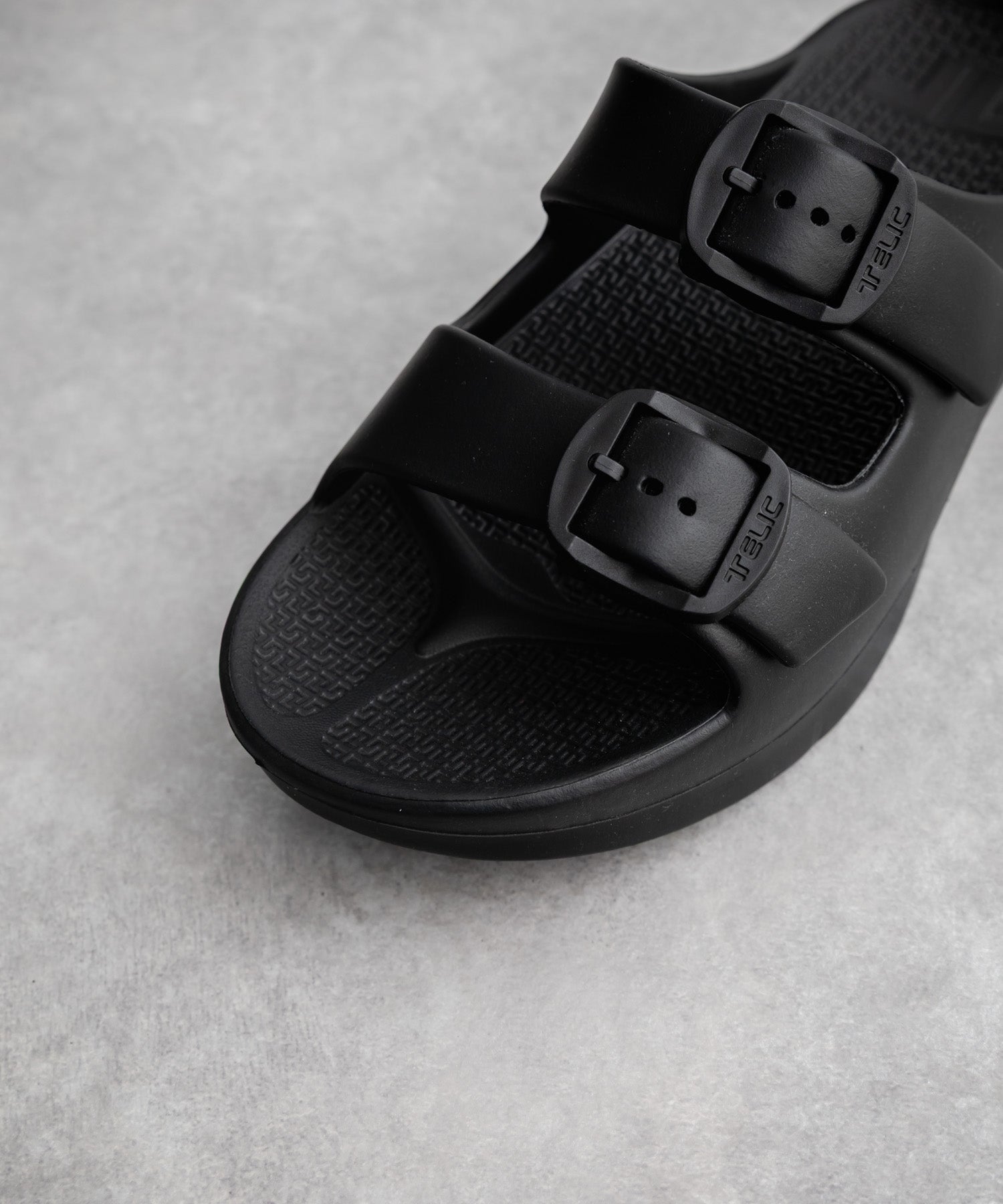 TELIC テリック W-BUCKLE2 厚底ダブルバックルベルトスライドサンダル