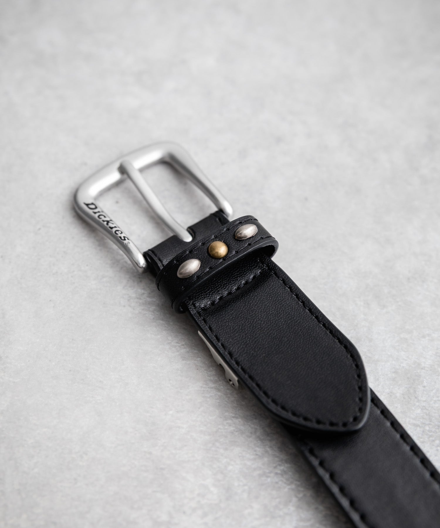 Dickies ディッキーズ サイズ調整可能 30mm PUレザー スタッズベルト 16243