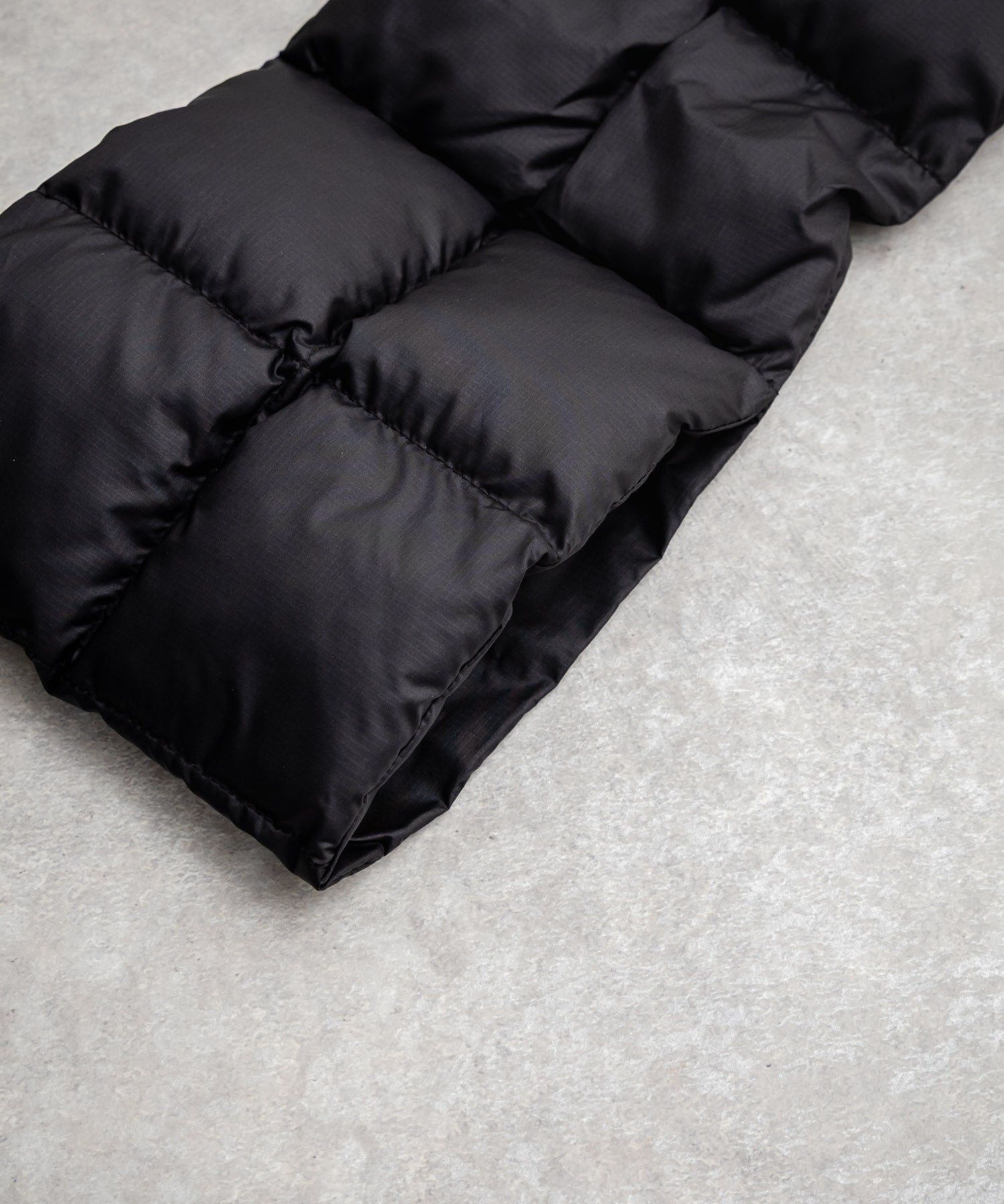 THE NORTH FACE ザ・ノースフェイス PACKABLE T-BALL MUFFLER /ワンポイントロゴパディングマフラー 15346