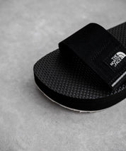 THE NORTH FACE W SKEENA SANDAL PLATFORM オンライン限定 ワンポイントロゴボリュームソール厚底スポーツサンダル 16220