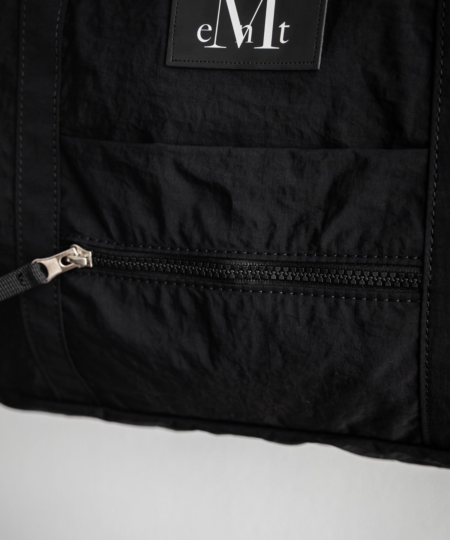MUCENT ムセント AMANDA FRONT POCKET SHOULDER BAG UNISEX ボストンバッグ/ショルダーバッグ 16039