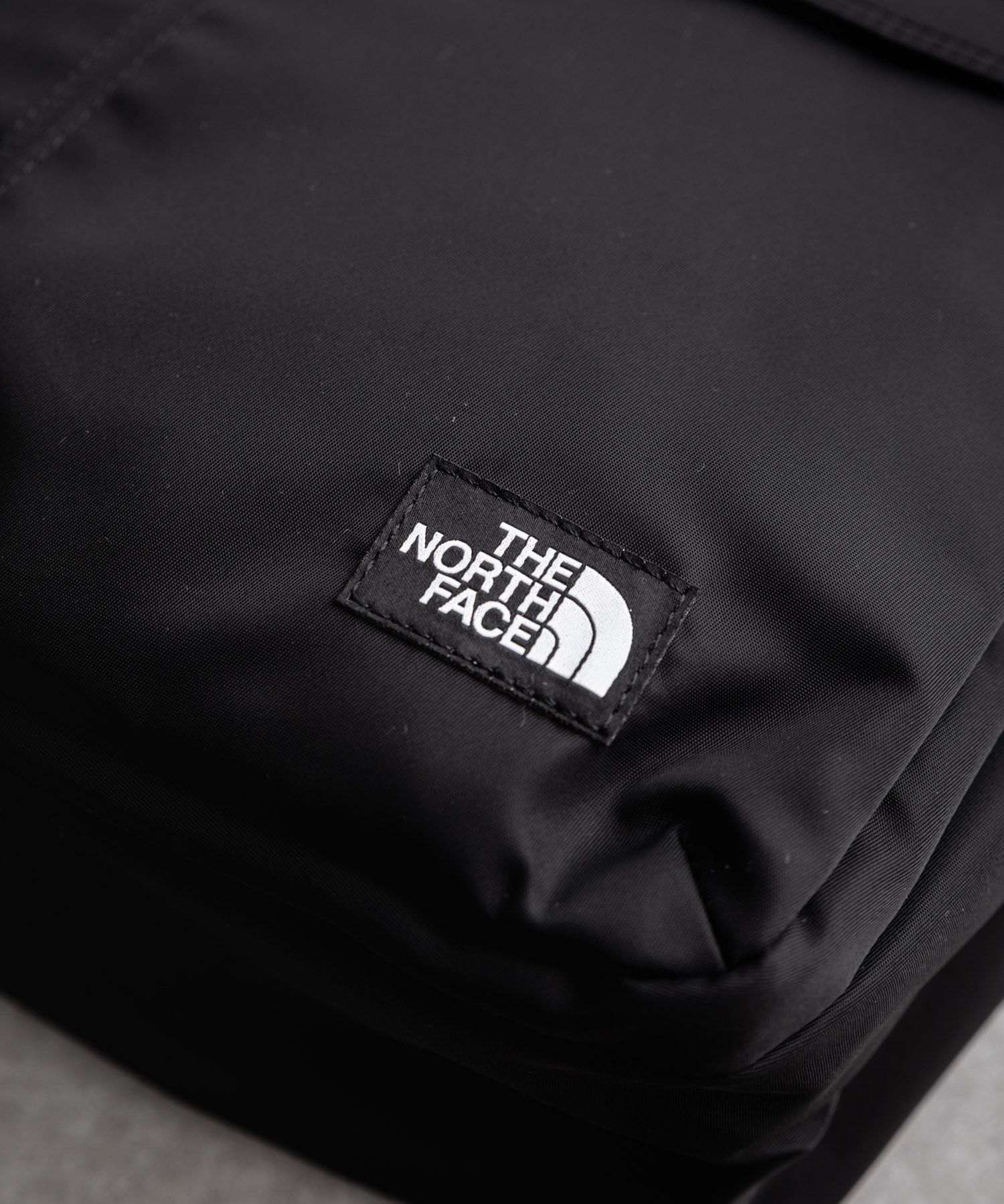 THE NORTH FACE ザ・ノースフェイス TRAVEL CROSS BAG L トラベルクロスバッグ/ショルダーバッグ 16013