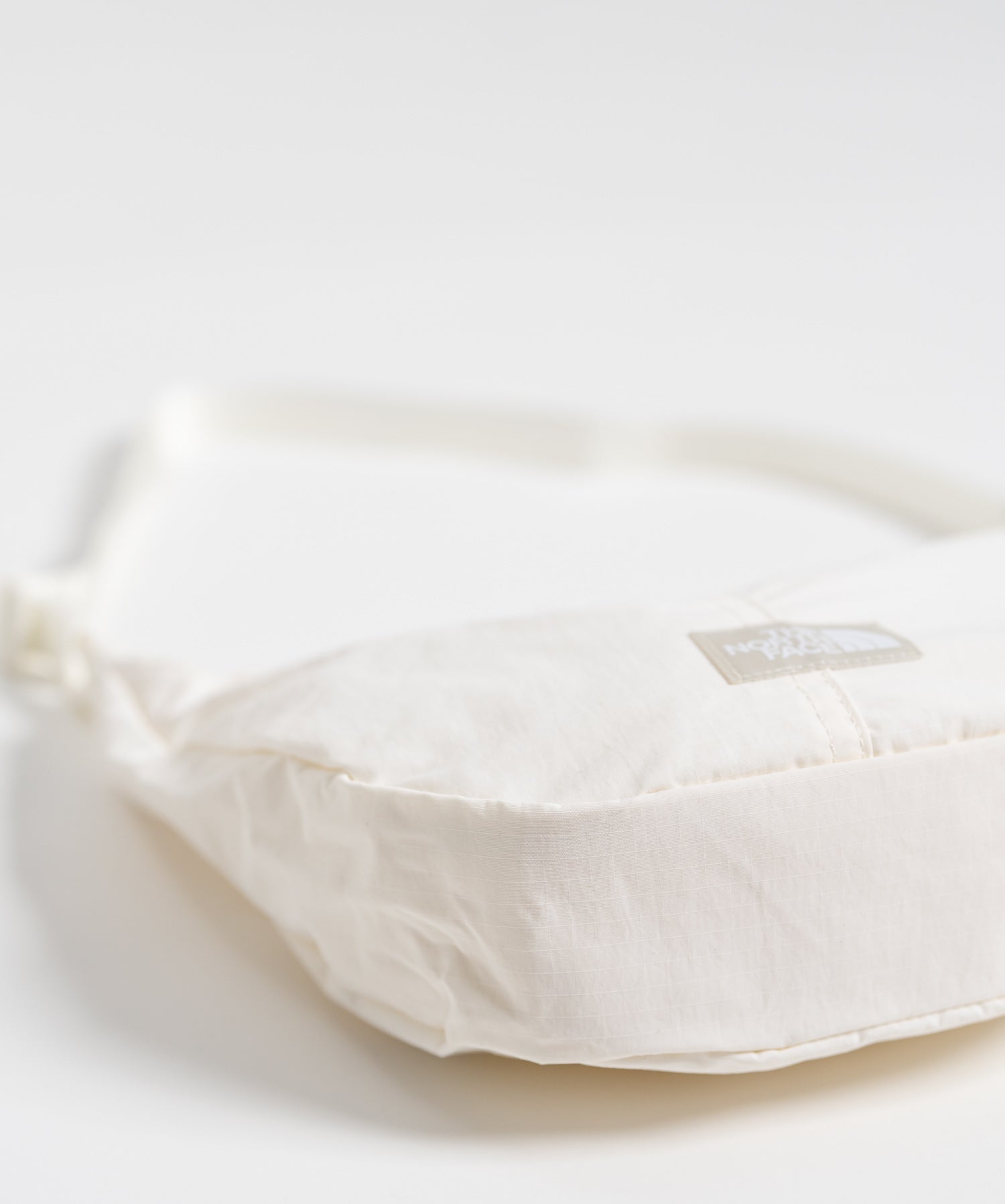 THE NORTH FACE ザ・ノースフェイス URBAN TOTE BAG MINI 2WAYワンポイントロゴショルダーバッグ/ハンドバッグ 15876