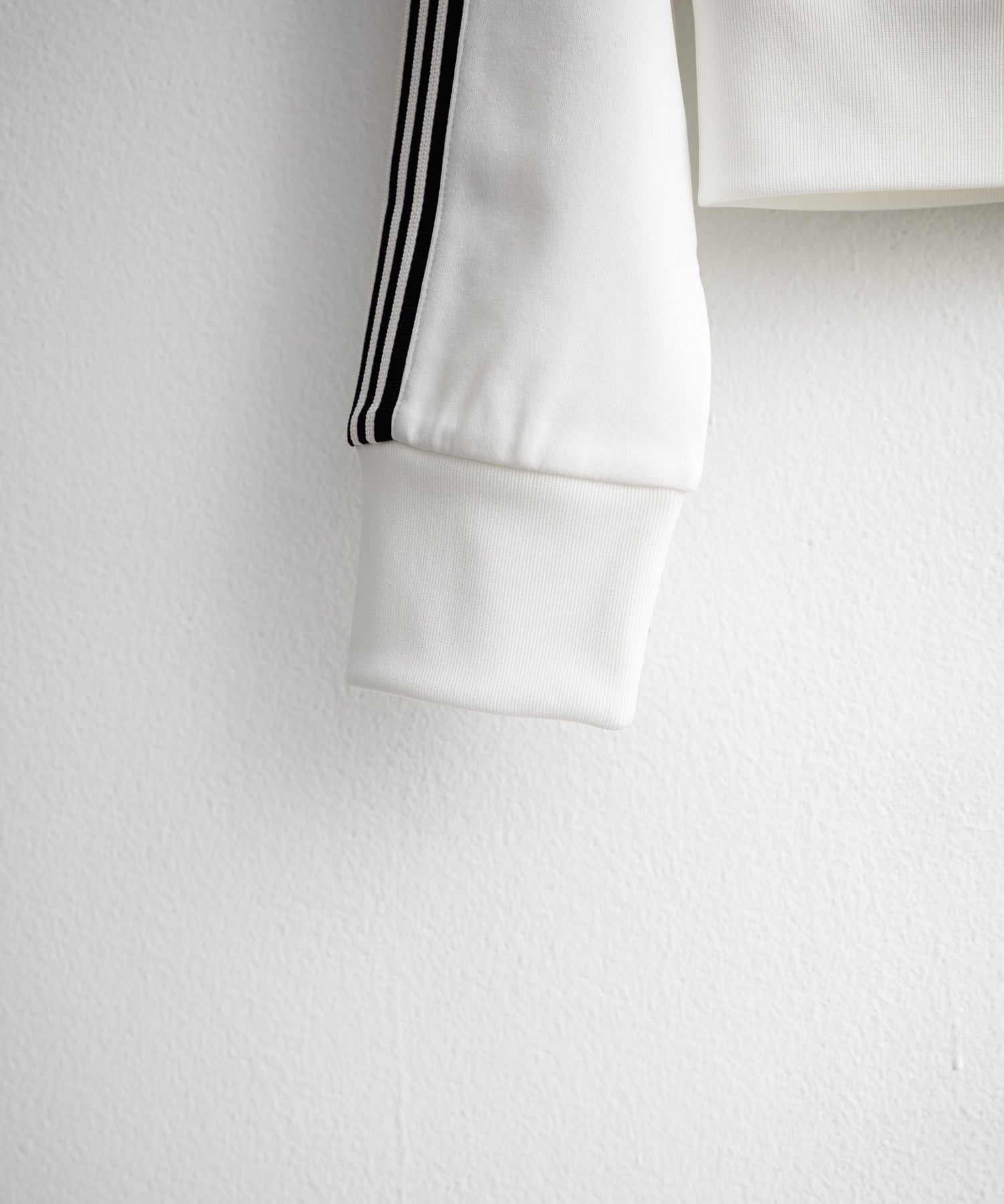 日本未展開モデル WHITE LABEL THE NORTH FACE W'S TNF TRACK JACKET 袖ラインショート丈トラックジャケット ジップパーカー 15532