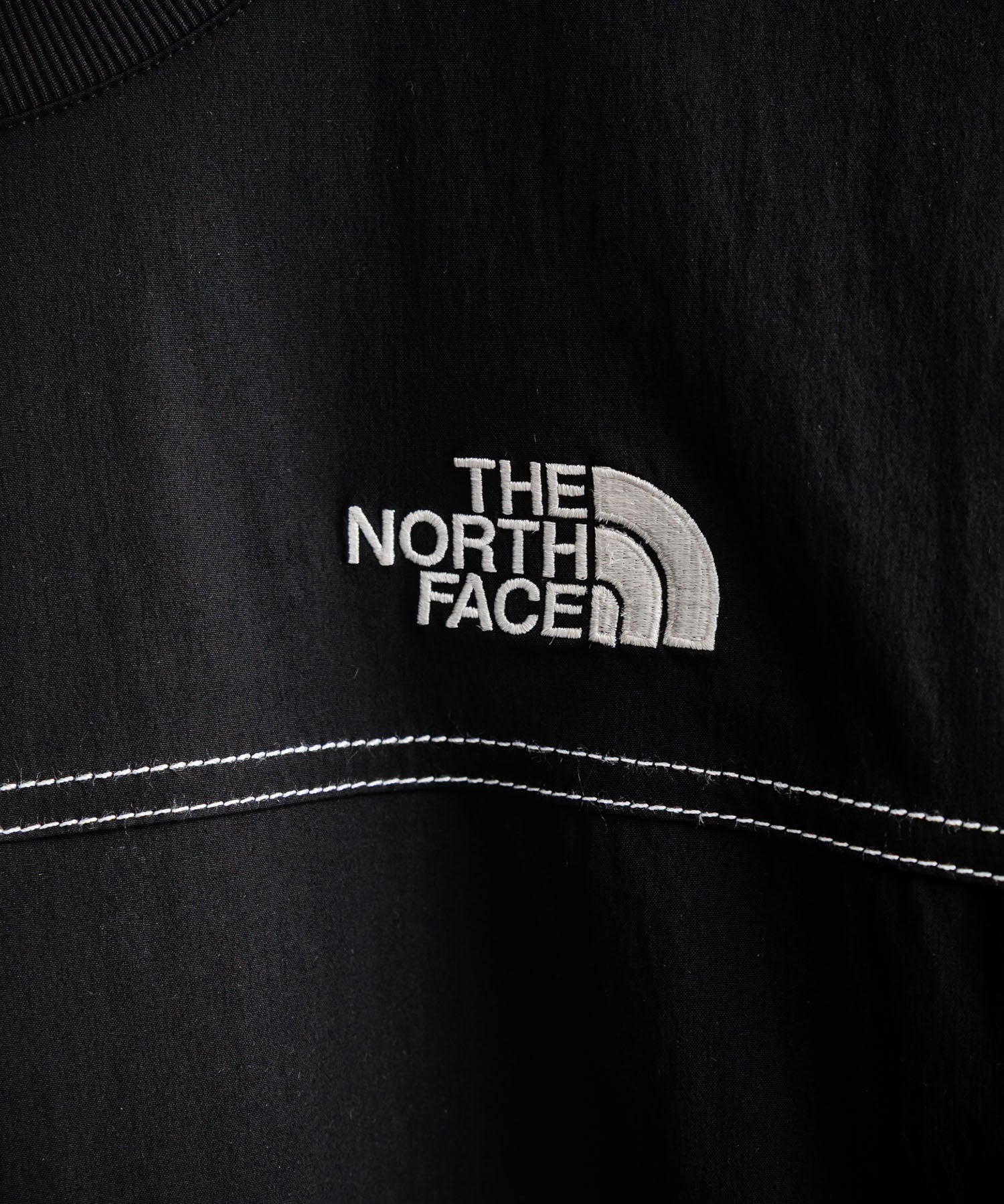 日本未展開モデル THE NORTH FACE ザ・ノースフェイス WHITE LABEL ホワイトレーベル TNF LOGO CREWNECK ワンポイントロゴステッチ長袖カットソー 15434