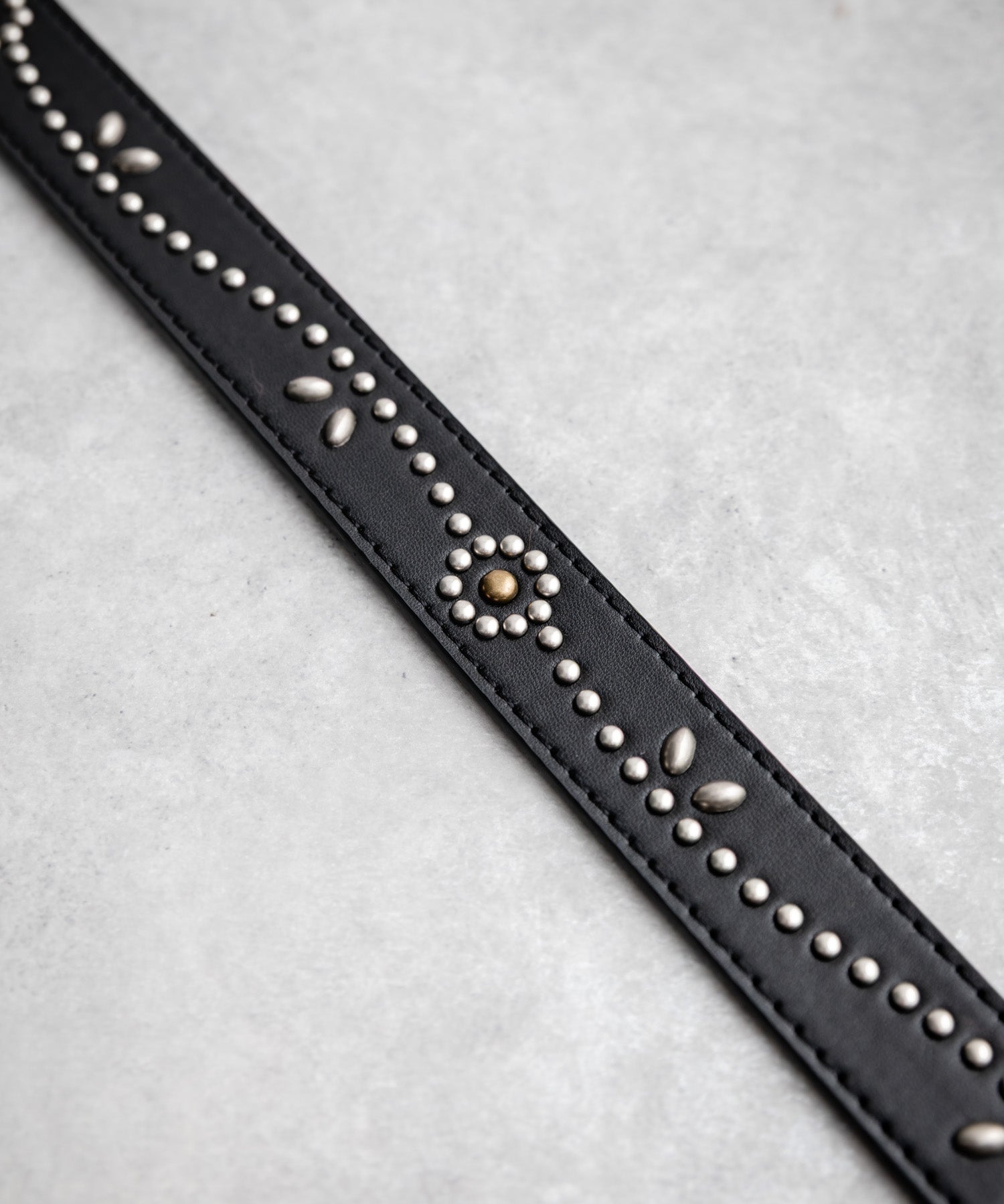 Dickies ディッキーズ サイズ調整可能 30mm PUレザー スタッズベルト 16243
