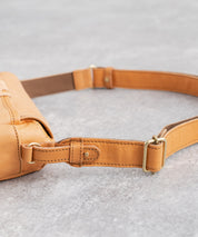 Butler Verner Sails バトラーバーナーセイルズ 日本製 国産フラップボックス馬革ショルダーバッグ JA-2597 11477