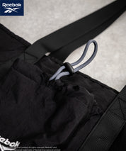 Reebok ドローストリングロゴ刺繍2WAYショルダートートナイロンバッグ 14842