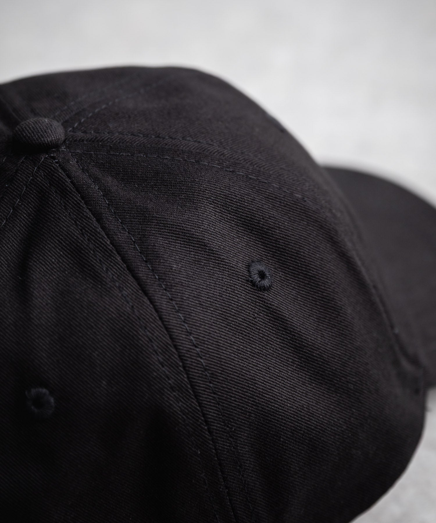 Calvin Klein カルバンクライン LOGO TWILL CAP ワンポイントブランドネーム刺繍ベースボールキャップ 15929