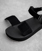THE NORTH FACE W SKEENA SANDAL PLATFORM オンライン限定 ワンポイントロゴボリュームソール厚底スポーツサンダル 16220