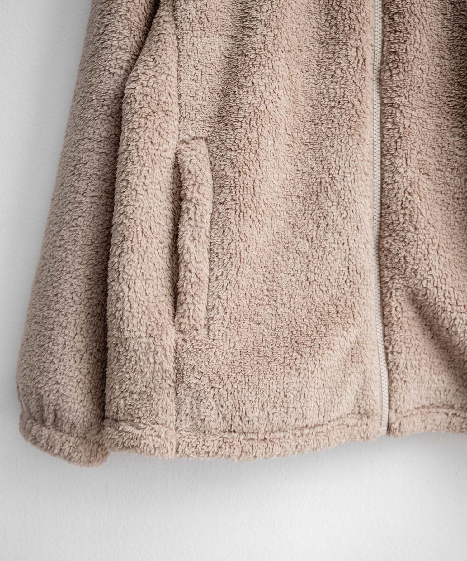 日本未展開モデル THE NORTH FACE WHITE LABEL COMFY ALPHA FLEECE ZIP UP ザ・ノースフェイス ホワイトレーベル ワンポイントロゴ刺繍スタンドカラーシャギーボアフリースジャケット 16563