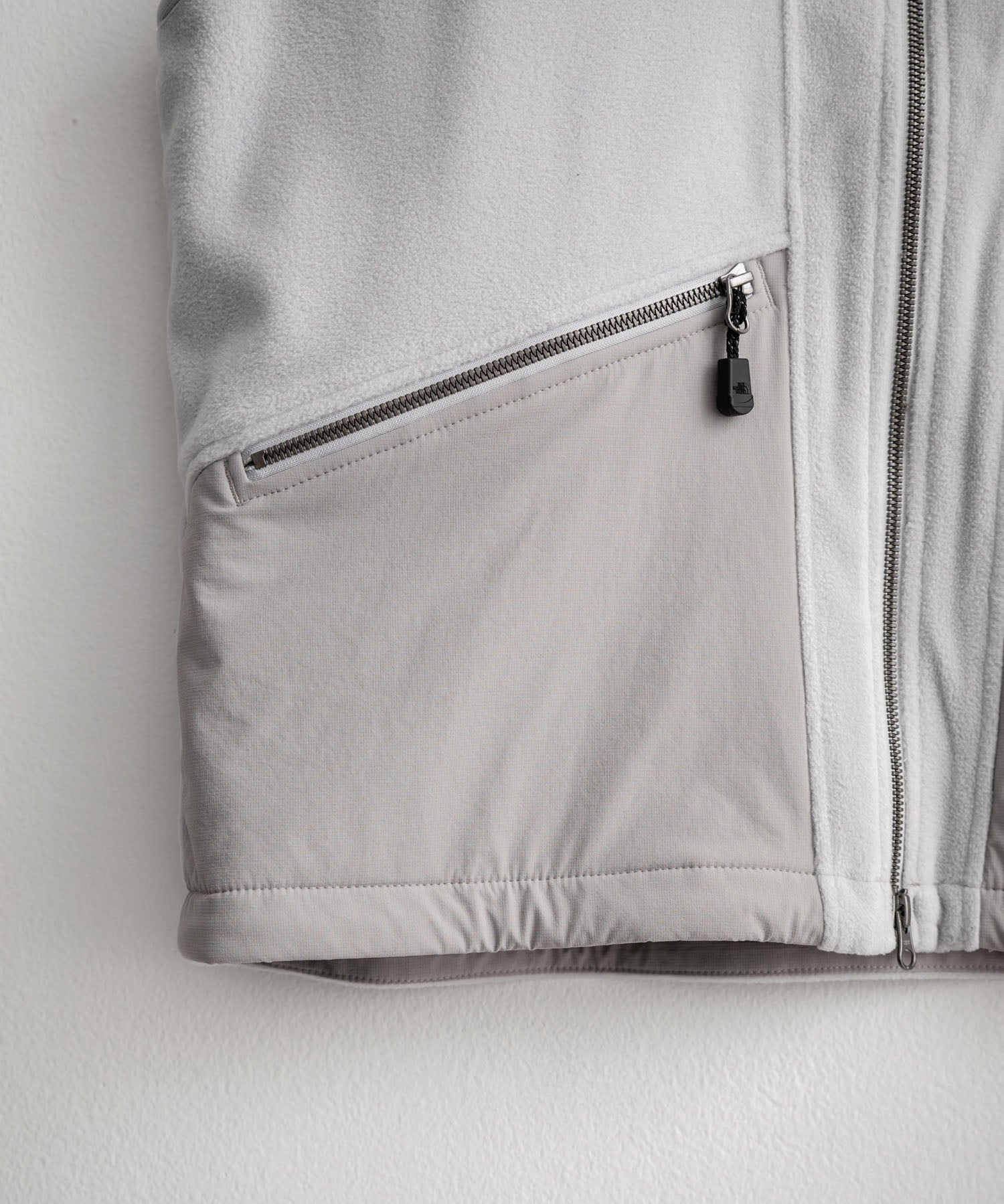 日本未展開モデル THE NORTH FACE ザ・ノースフェイス LINE-X FLEECE VEST ワンポイントロゴ刺繍フリースベスト 15569