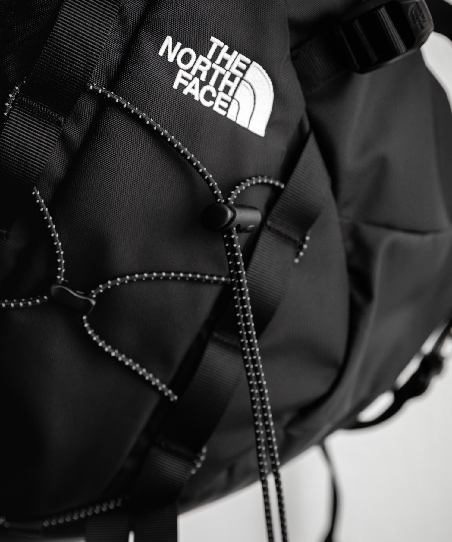日本未展開モデル WHITE LABEL THE NORTH FACE ELECTRON SLING BAG スリングバッグ 15575