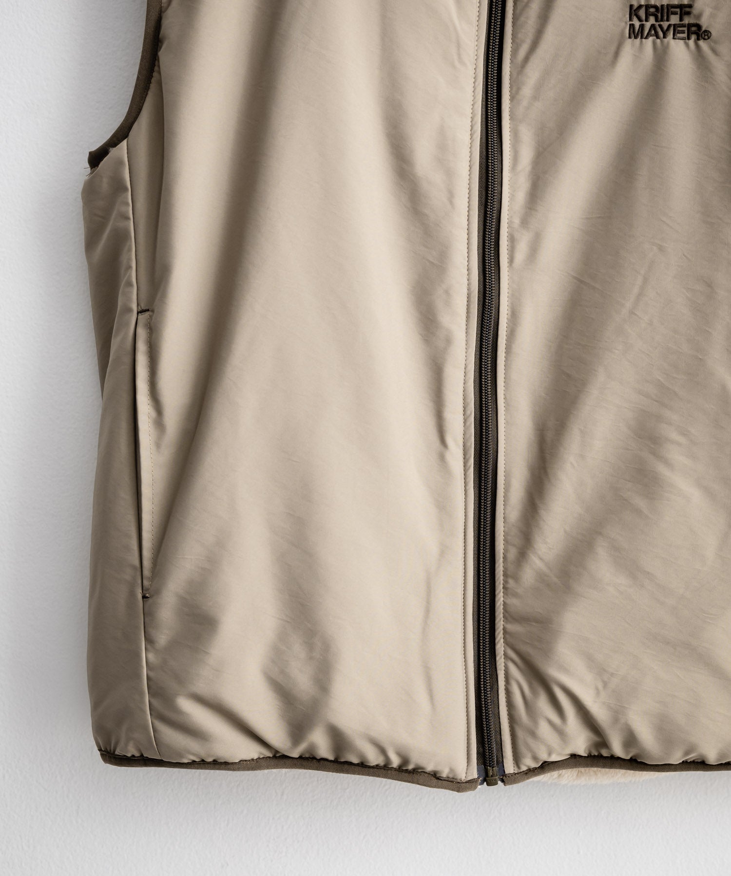 KRIFF MAYER クリフメイヤー 2WAYリバーシブル ひっくりスタンドネックボアベスト/ ワンポイントロゴ刺繍入りジップアップフリースベスト 2612800 16549