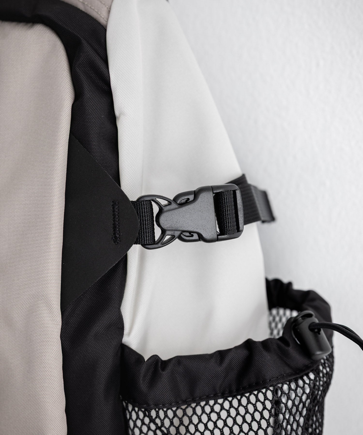 THE NORTH FACE ザ・ノースフェイス HOT SHOT SLING ホットショットスリングバッグ A4収納ワンショルダーバッグ 16389