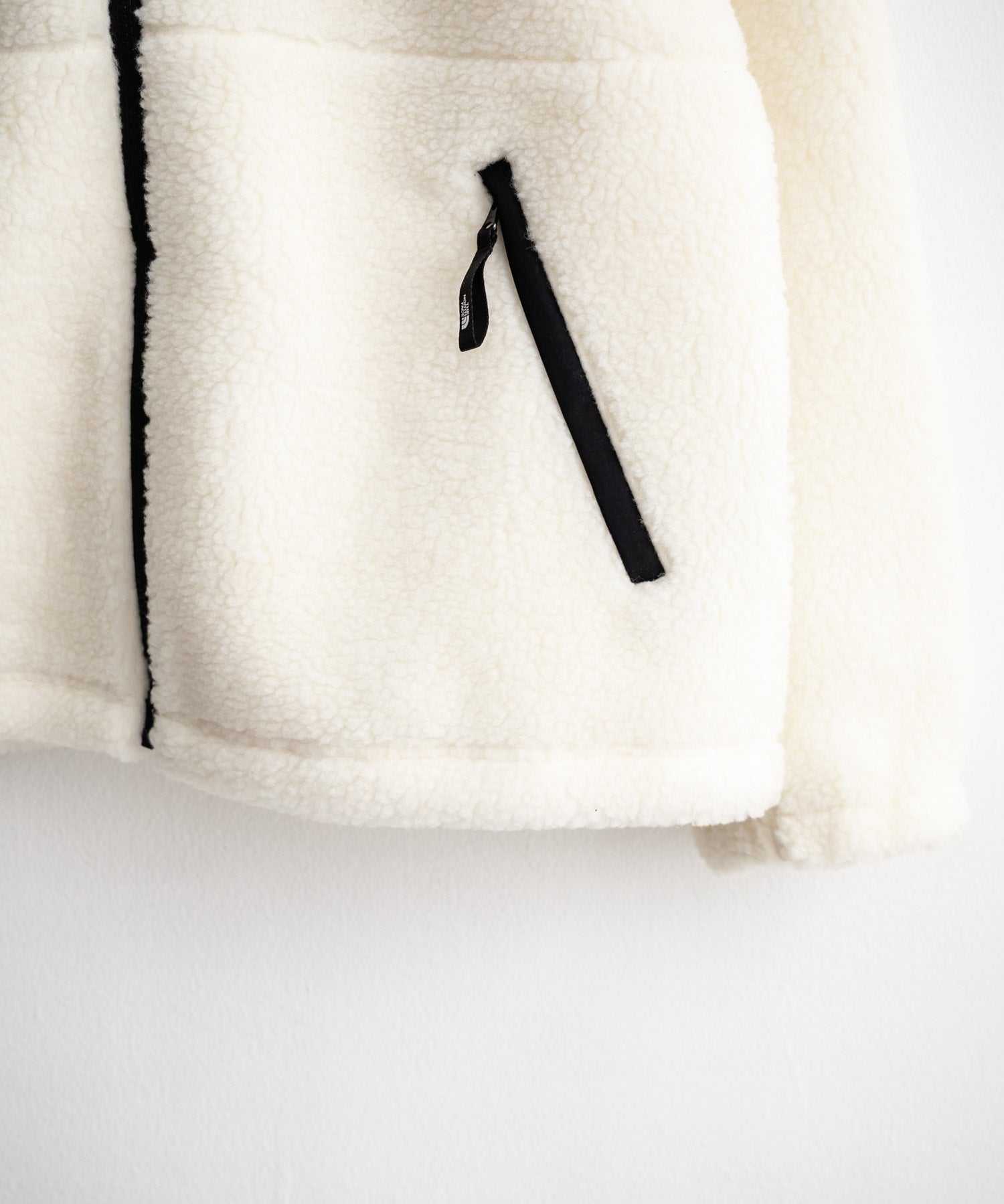日本未展開モデル THE NORTH FACE ザ・ノースフェイス WHITE LABEL ホワイトレーベル 韓国限定 SHERPA FLEECE JACKET1 オーバーサイズワンポイントロゴ刺繍ボアジャケット 14659