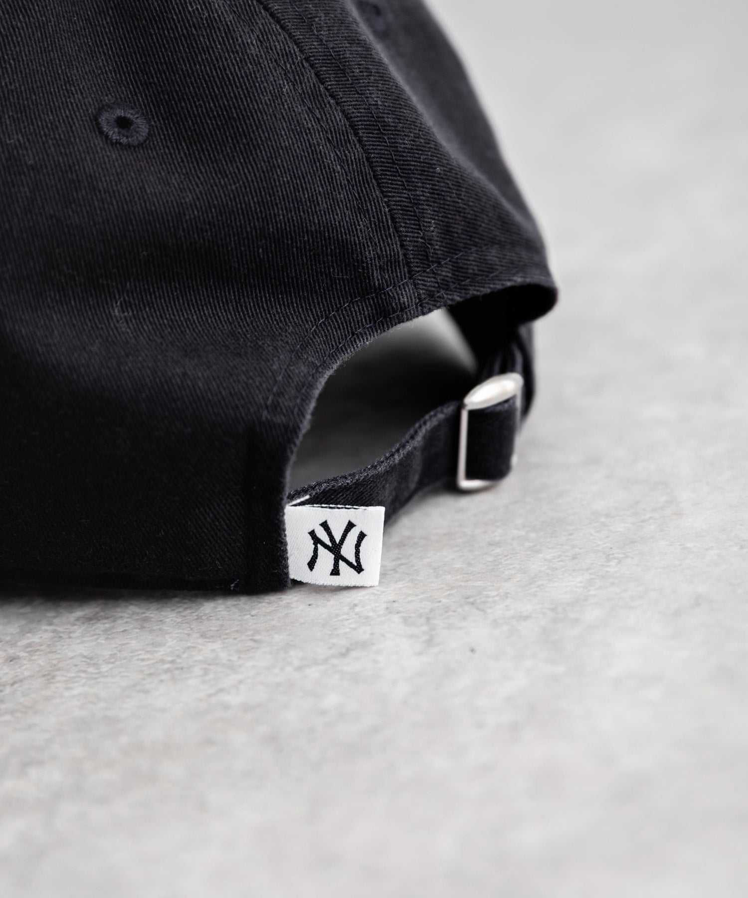 NEW ERA ニューエラ MLB Core Classic Cap 9TWENTY カーブバイザーワンポイントロゴ刺繍ベースボールキャップ 16317